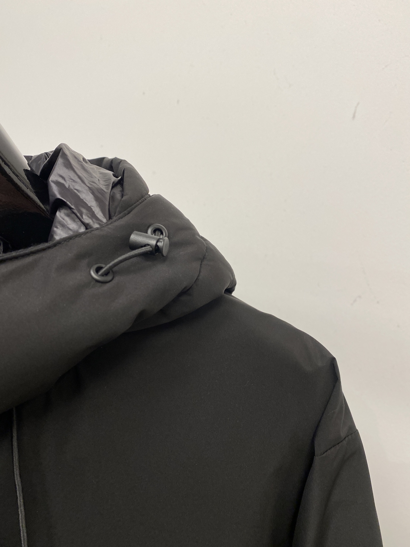 🌾退换始祖鸟、2025最新款男士轻薄羽绒服、面料柔软舒适 ．上身版型超赞 ．拉链．辅料都是客供 、进口面