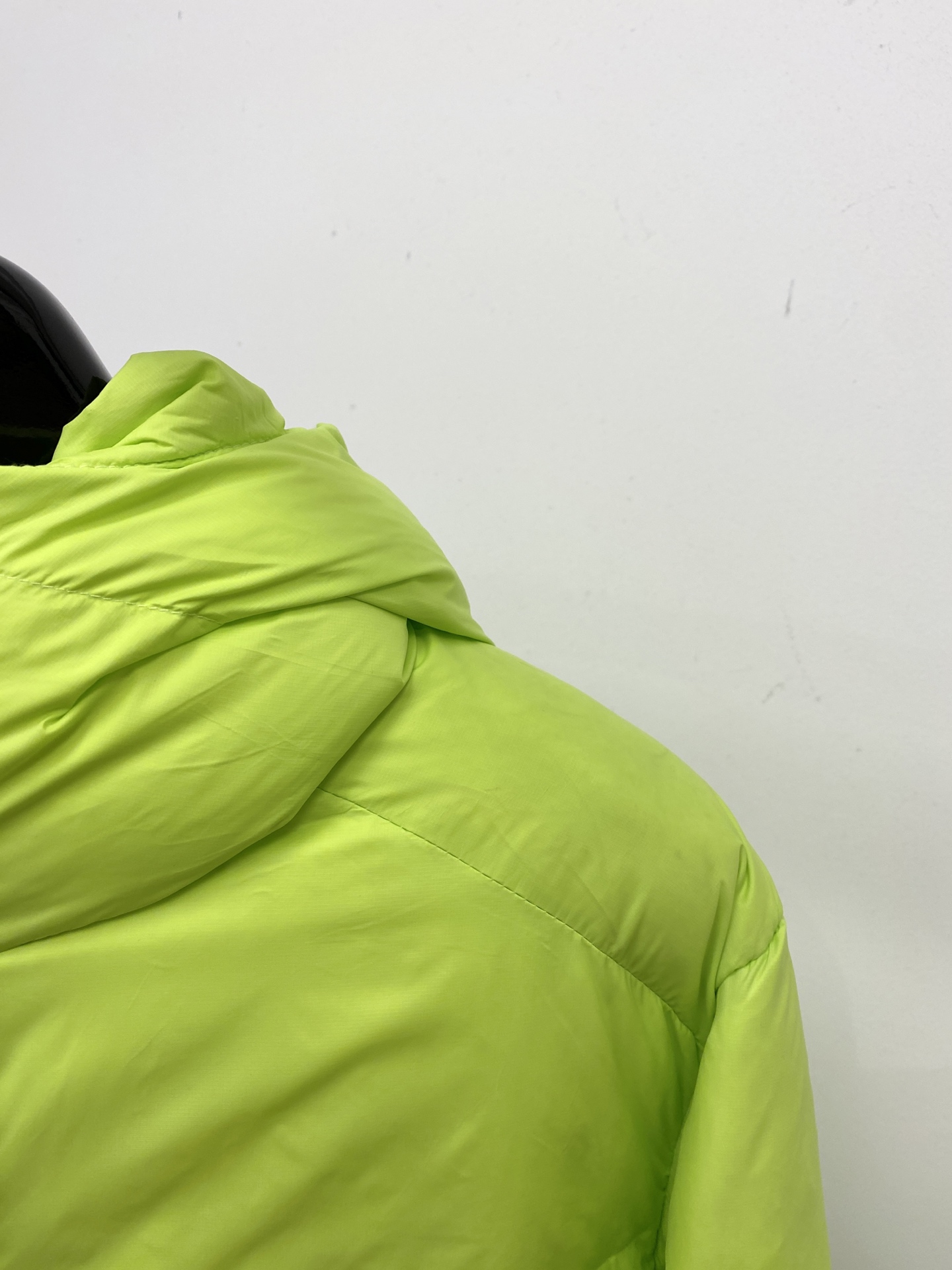 🌾退换、KAILAS 时尚潮牌、2025最新款男士羽绒服、面料柔软舒适 ．上身版型超赞 ．拉链．辅料都是