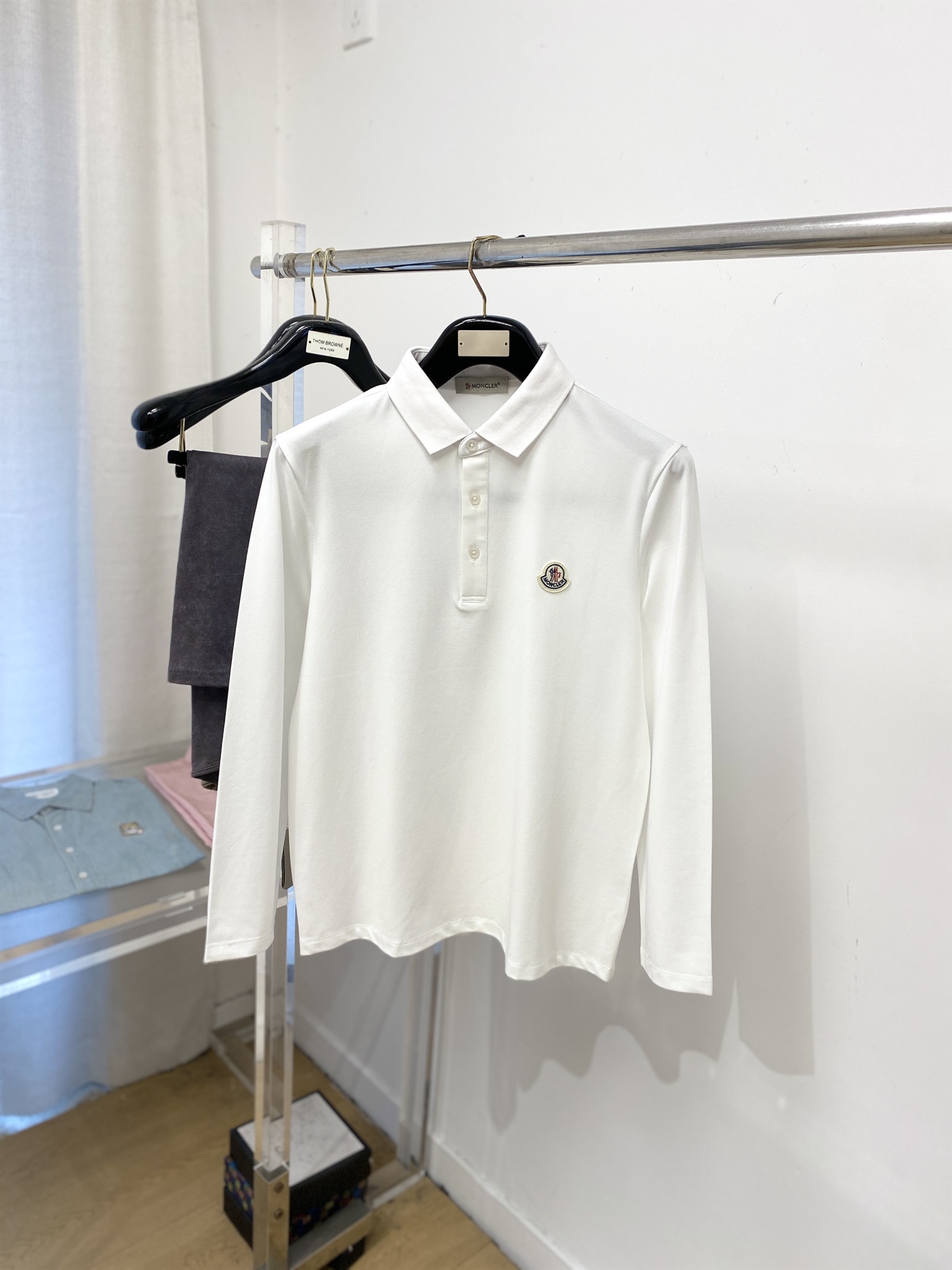 🌾退换蒙口、2025新品长袖，帅气时尚，胸前刺绣装饰图案logo，简约百搭款。面料棉 不仅挺括，保持潮流