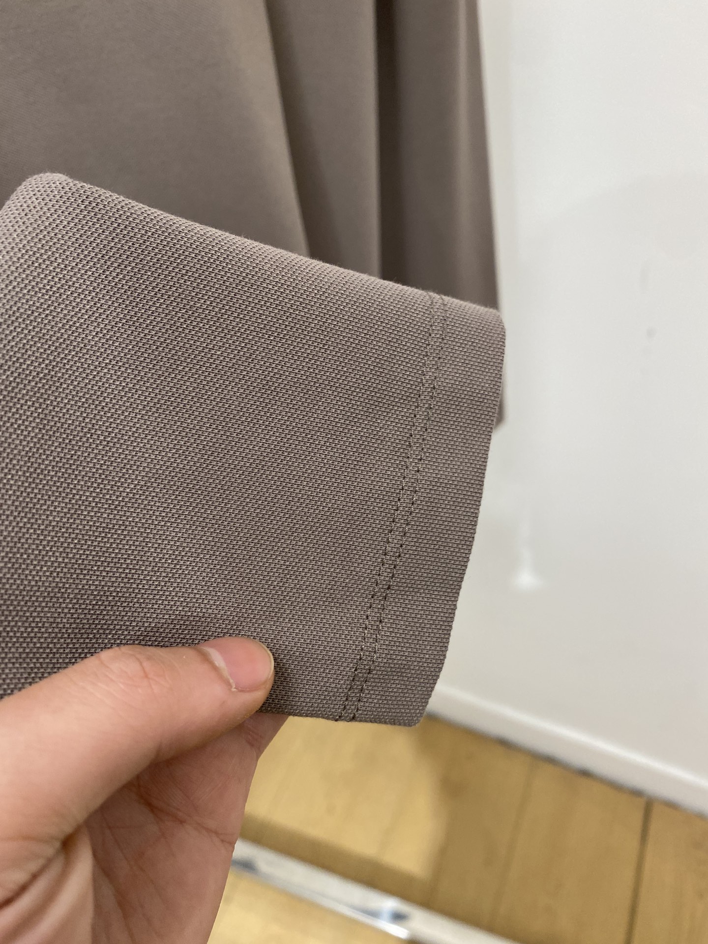 🌾退换蒙口、2025新品长袖，帅气时尚，胸前刺绣装饰图案logo，简约百搭款。面料棉 不仅挺括，保持潮流