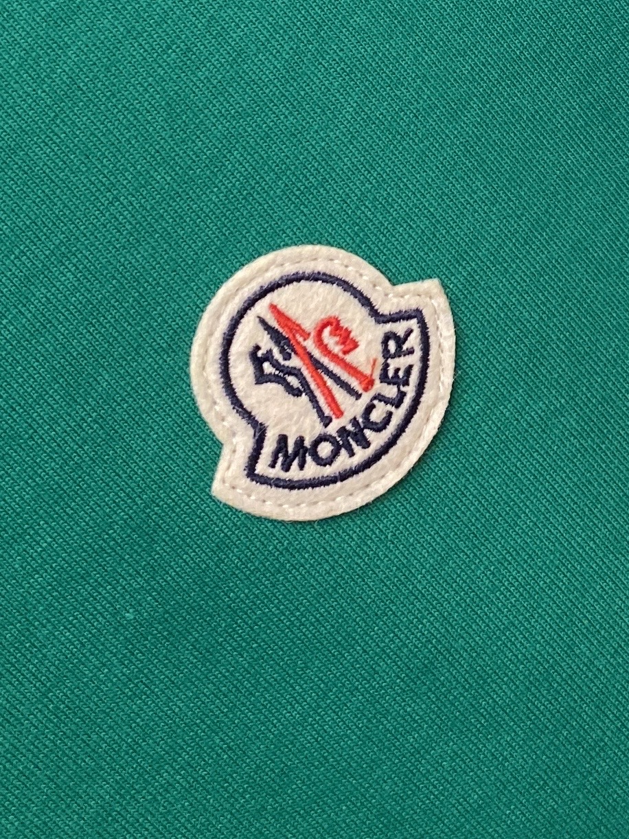 🌾退换蒙口、2025新品长袖卫衣，帅气时尚，胸前刺绣装饰图案logo，简约百搭款。面料棉 不仅挺括，保持