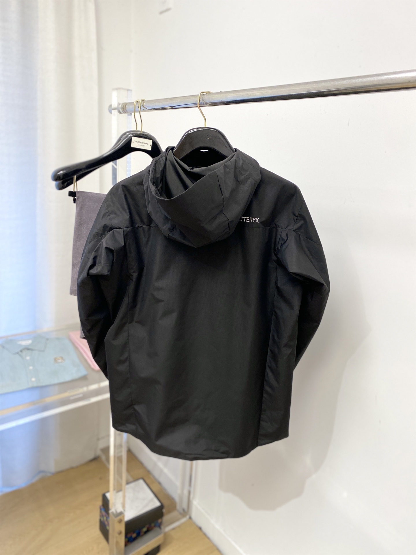 🌾退换始祖鸟、2025新品夹克外套，时尚帅气，简约百搭款，胸前顶级印花图案logo，定制原版面料，不仅挺