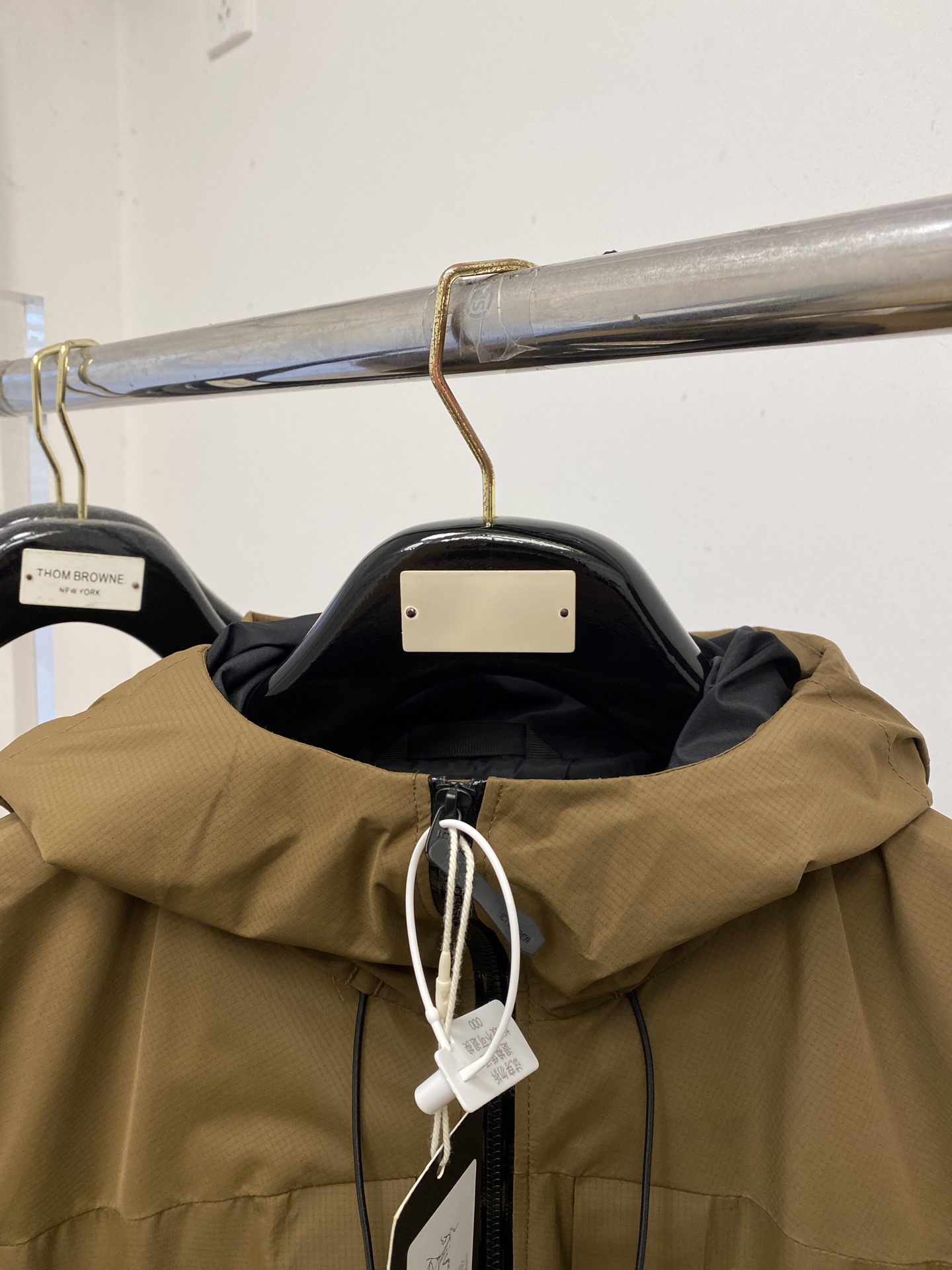 🌾退换始祖鸟、2025新品夹克外套，时尚帅气，简约百搭款，胸前顶级印花图案logo，定制原版面料，不仅挺