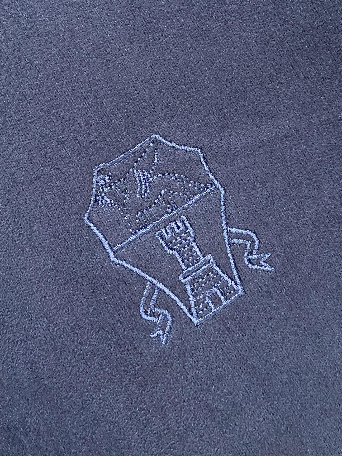 Brunello Cucinelli、2025最新款男士羽绒夹克、面料柔软舒适 ．上身版型超赞 ．拉链．