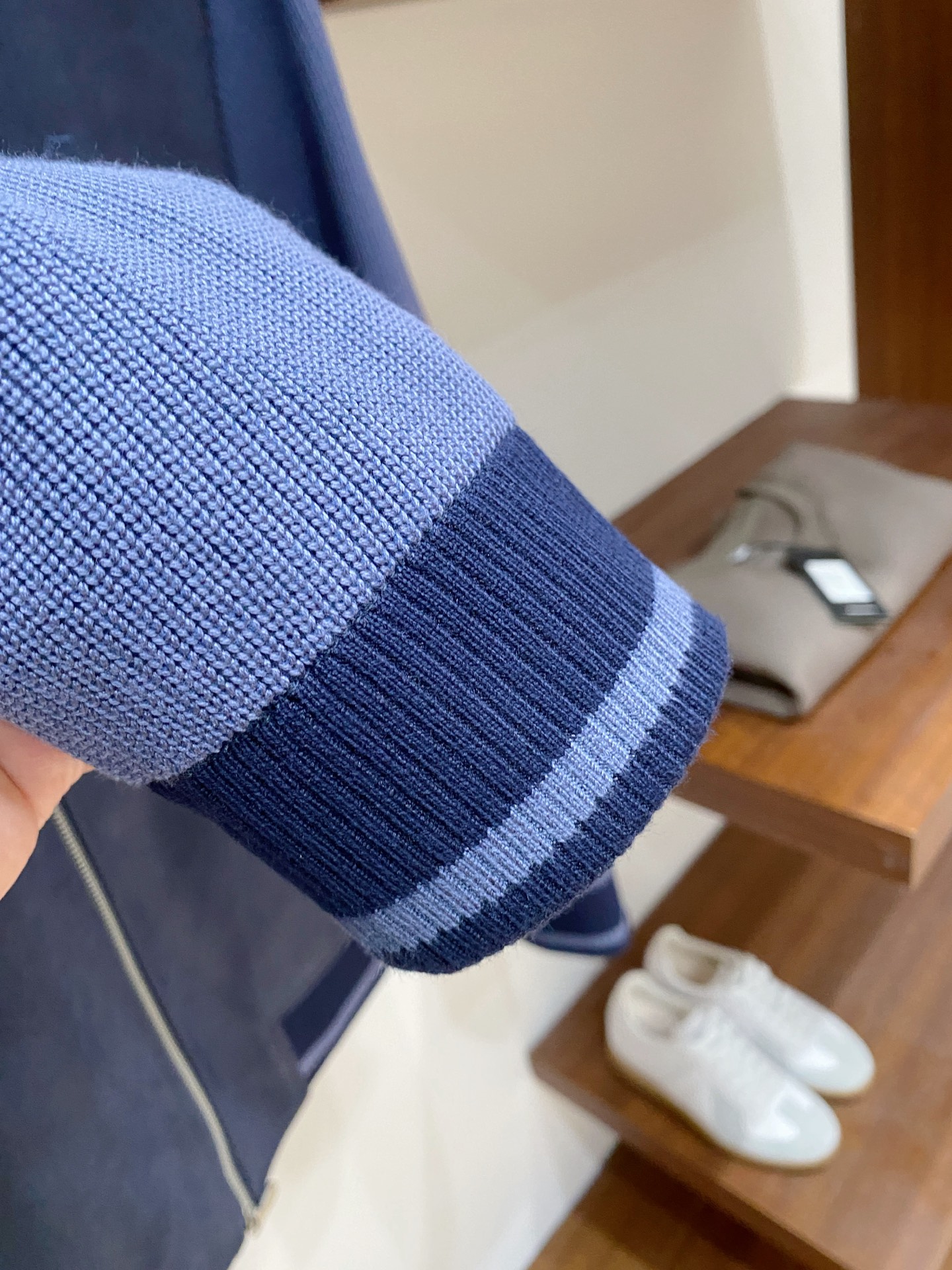 Brunello Cucinelli、2025最新款男士羽绒夹克、面料柔软舒适 ．上身版型超赞 ．拉链．