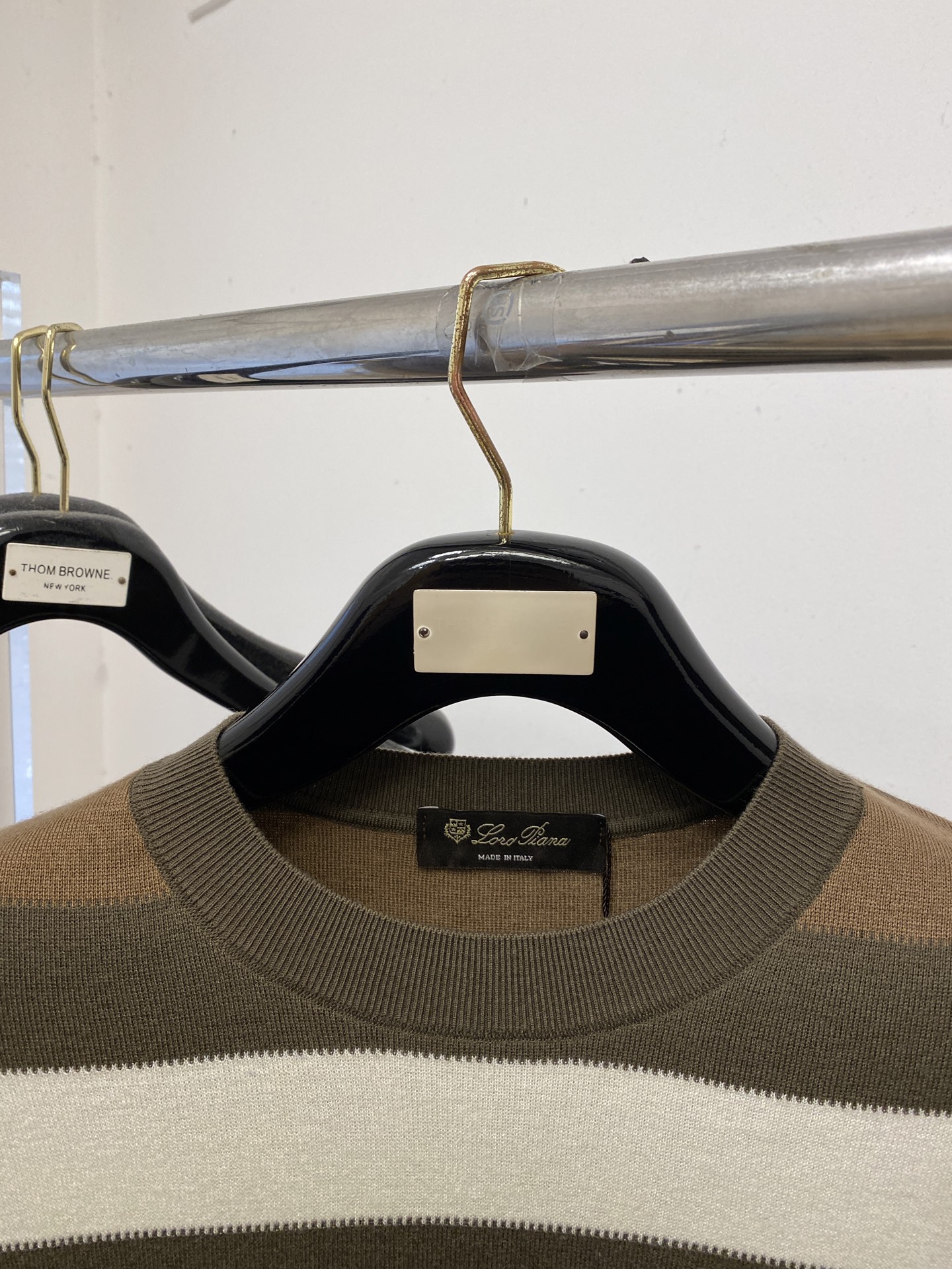 Loro Piana、2026新品羊毛衣 具有手感细腻柔软，可直接与肌肤接触，让暖心的纱线变化出细腻的质感，顶级工艺极具