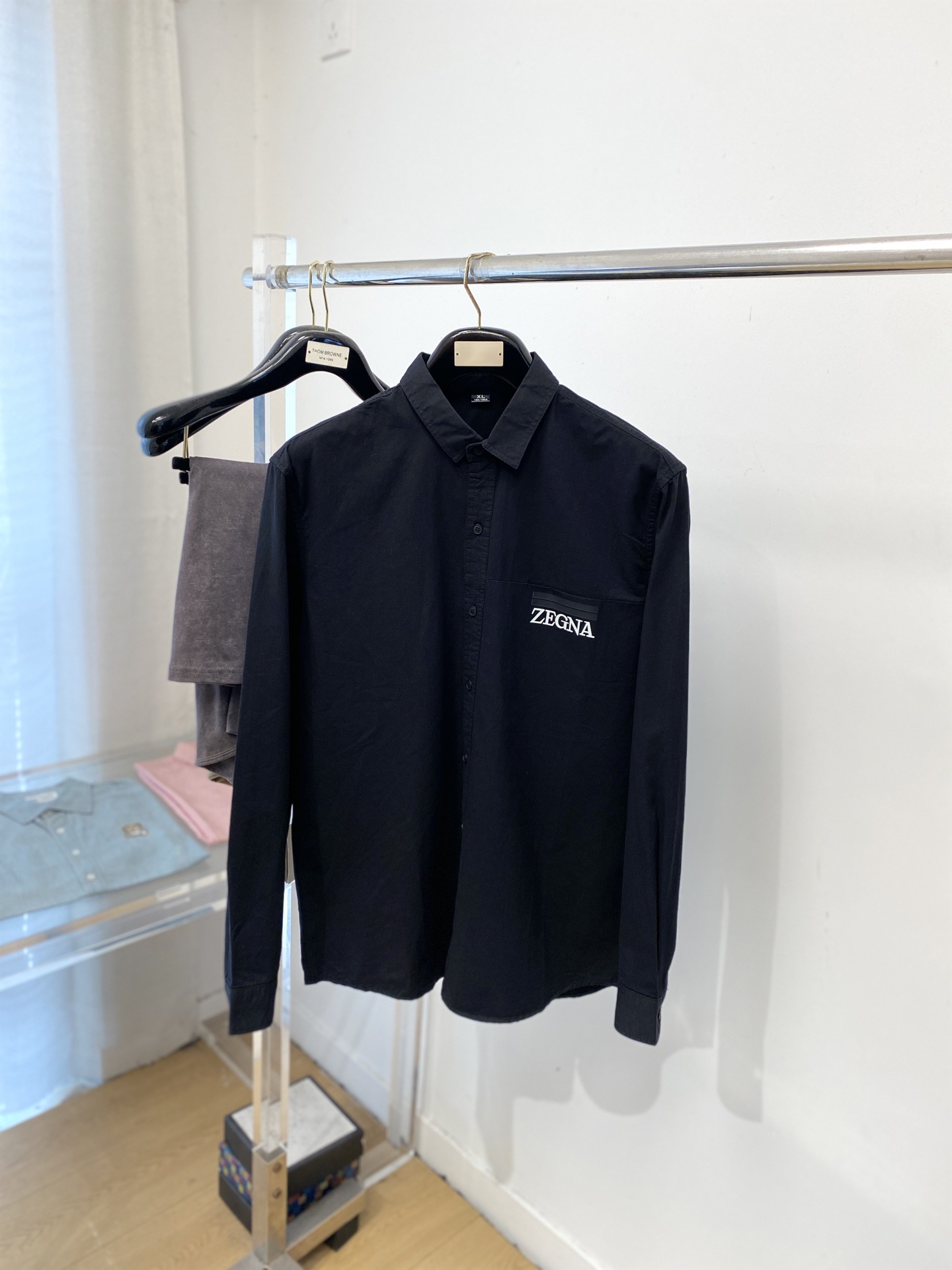 杰尼亚、￼2025新品衬衫，时尚帅气，简约百搭款，定制原版面料，不仅挺括，保持潮流的廓形，又穿着舒适，纱