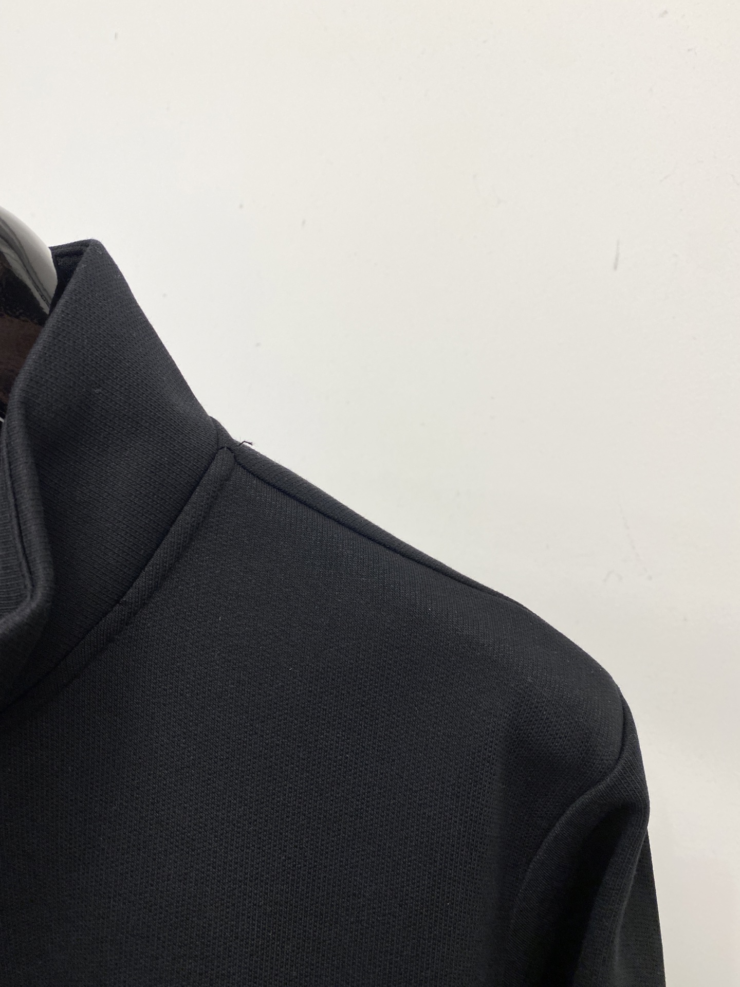 始祖鸟、2025新品卫衣外套，帅气时尚，胸前顶级印花图案字母logo，简约百搭款。面料棉 不仅挺括，保持