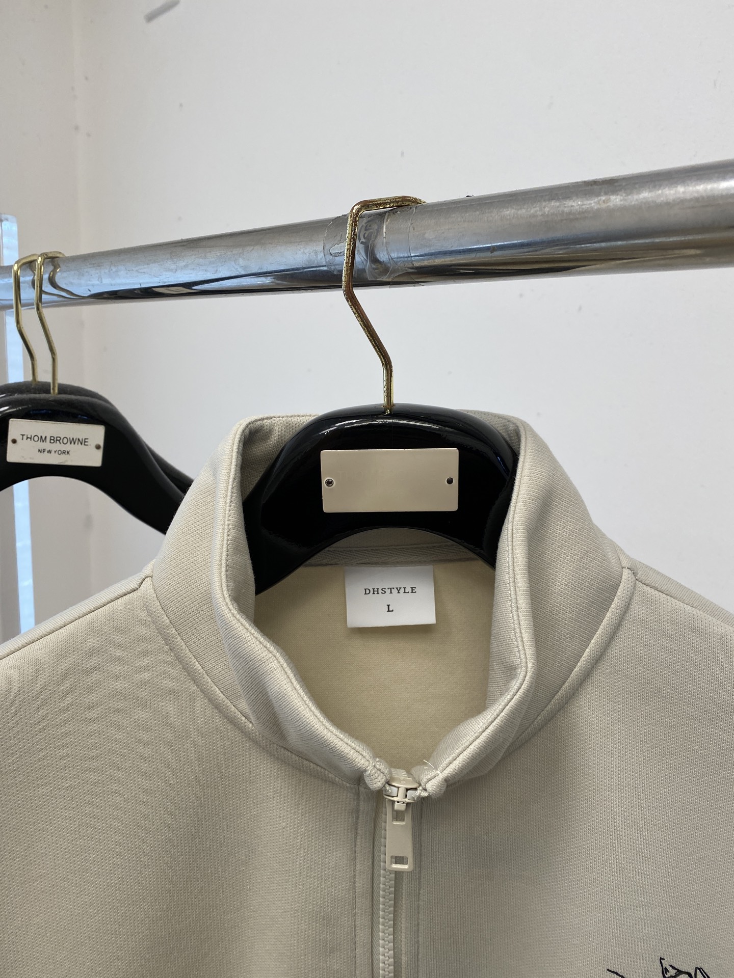 始祖鸟、2025新品卫衣外套，帅气时尚，胸前顶级印花图案字母logo，简约百搭款。面料棉 不仅挺括，保持