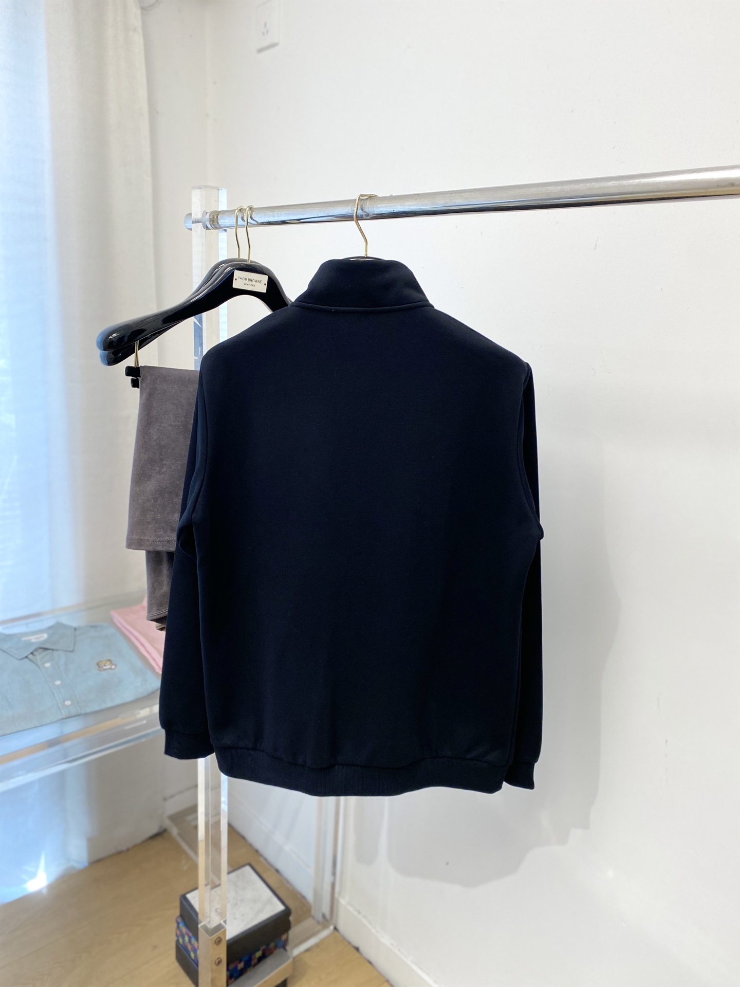 纪梵希、2025新品卫衣外套，帅气时尚，胸前顶级印花图案字母logo，简约百搭款。面料棉 不仅挺括，保持