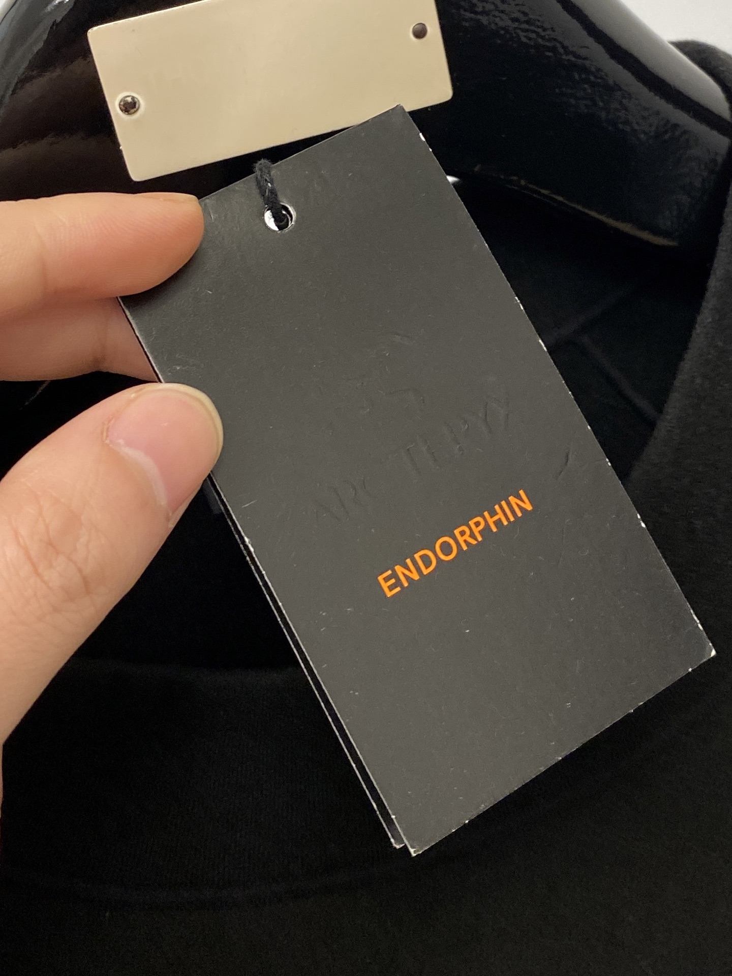 始祖鸟、2025新品长袖卫衣，帅气时尚，胸前顶级印胶字母图案logo，简约百搭款。面料棉 不仅挺括，保持