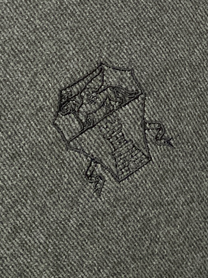 Brunello Cucinelli、2025新品长袖卫衣，帅气时尚，胸前精致刺绣图案logo，简约百搭