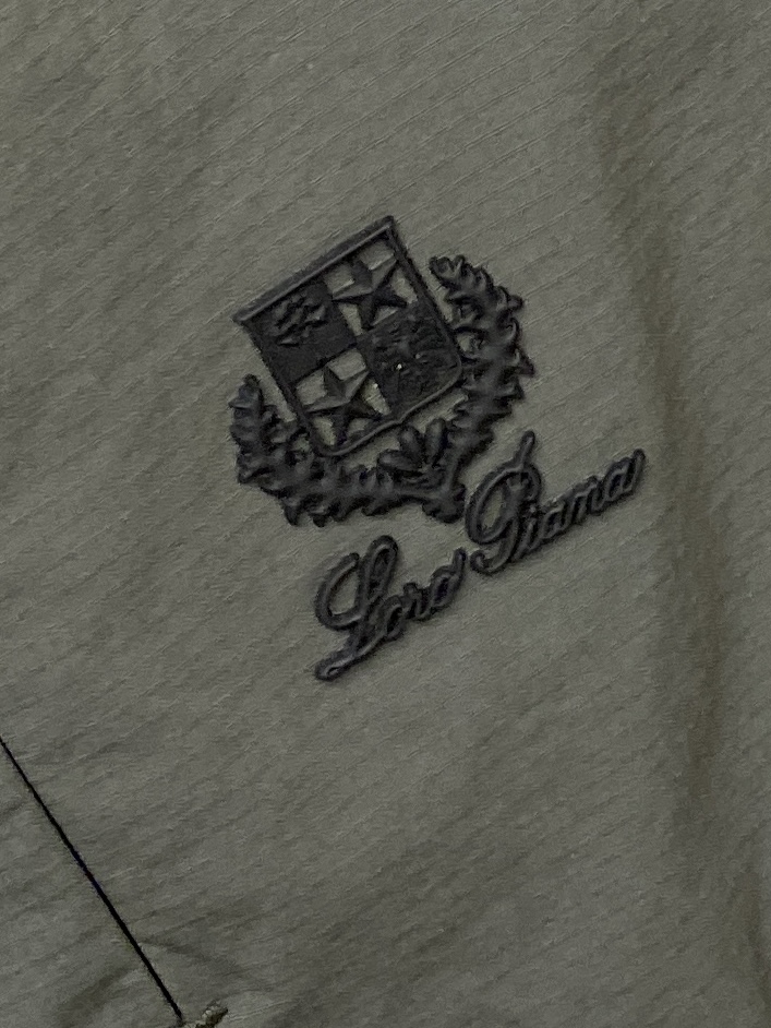 lp🆕、2025新品长袖卫衣，帅气时尚，胸前顶级印胶字母图案logo，简约百搭款。面料棉 不仅挺括，保持