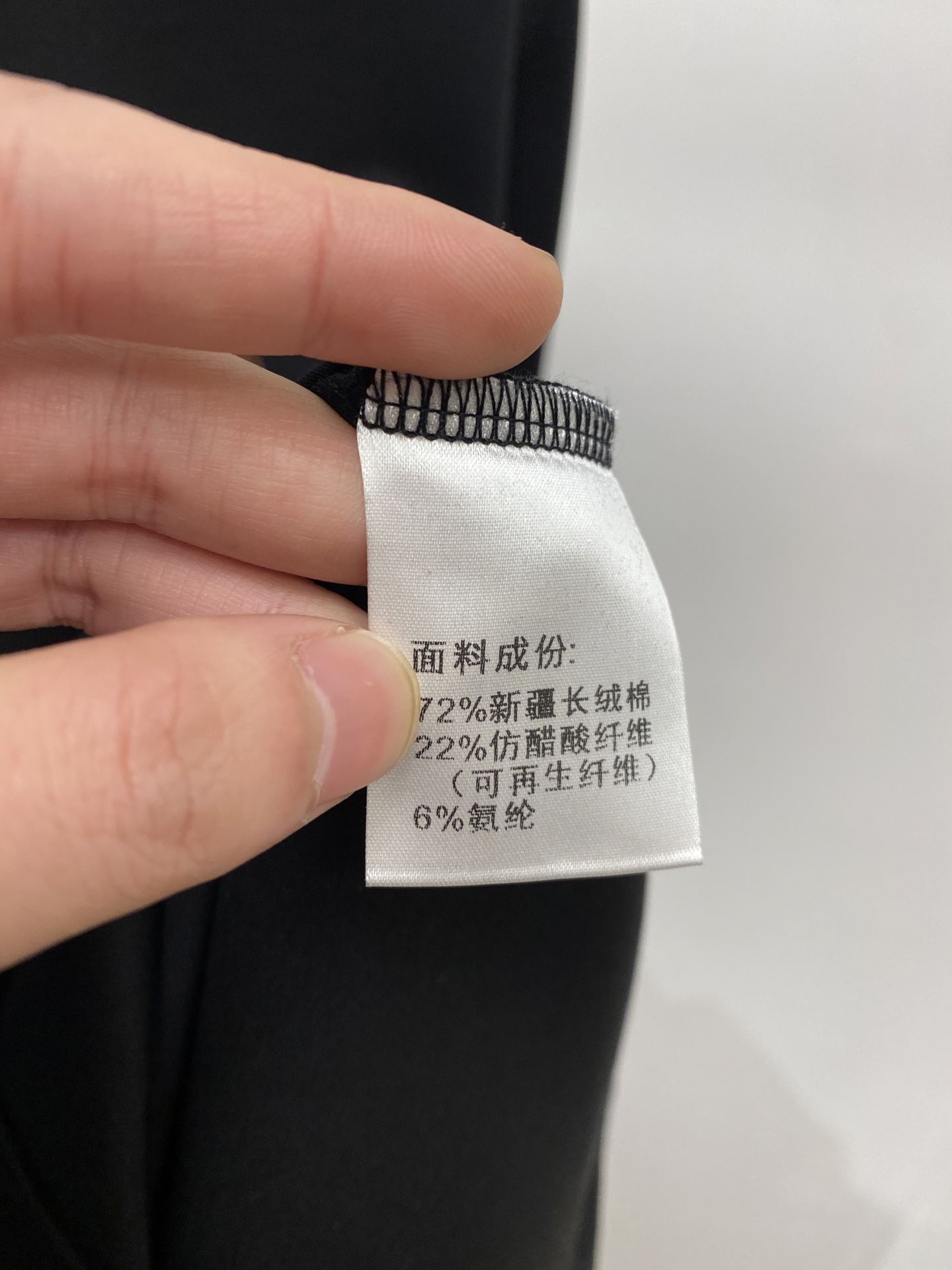 杰尼亚、2025新品长袖卫衣，帅气时尚，胸前顶级印胶字母logo，简约百搭款。面料棉 不仅挺括，保持潮流