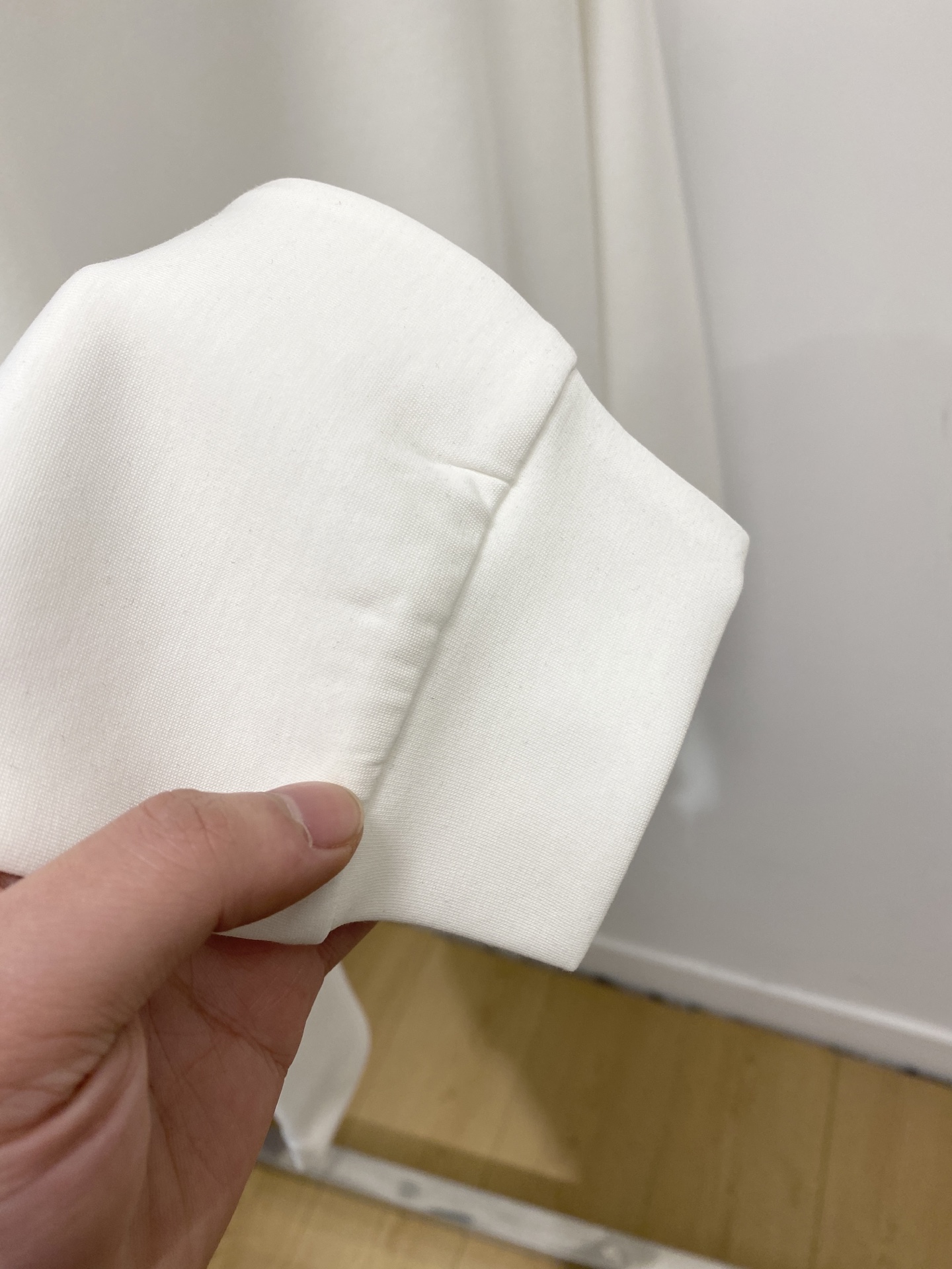 杰尼亚、2025新品长袖卫衣，帅气时尚，胸前顶级印胶字母logo，简约百搭款。面料棉 不仅挺括，保持潮流