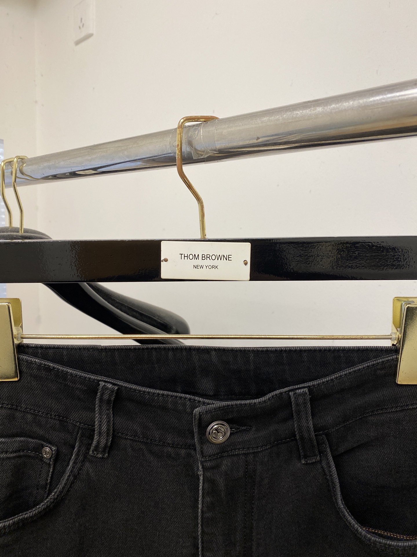 支持年后退换！ lululemon 时尚潮牌、2025最新品，专柜同步有售，原单狠货，水洗休闲牛仔裤，进