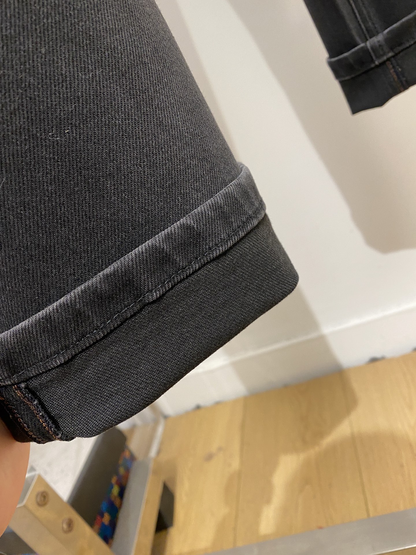 支持年后退换！ lululemon 时尚潮牌、2025最新品，专柜同步有售，原单狠货，水洗休闲牛仔裤，进