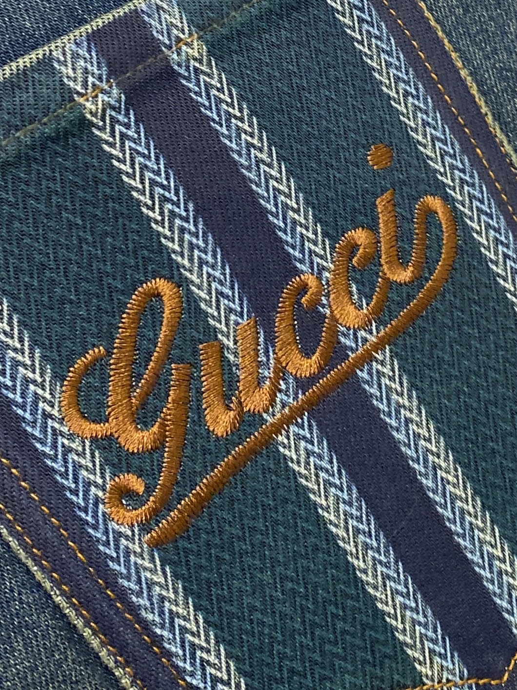 支持年后退换！ 古奇、2025最新品，专柜同步有售，原单狠货，水洗休闲牛仔裤，进口原版水洗弹力面料，舒适