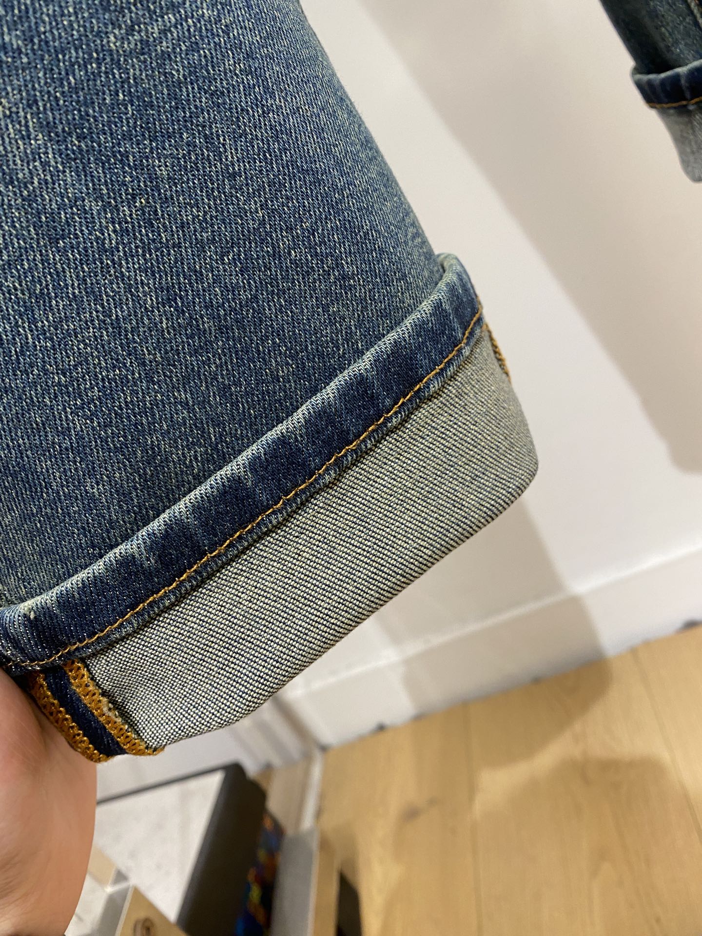 支持年后退换！ 古奇、2025最新品，专柜同步有售，原单狠货，水洗休闲牛仔裤，进口原版水洗弹力面料，舒适