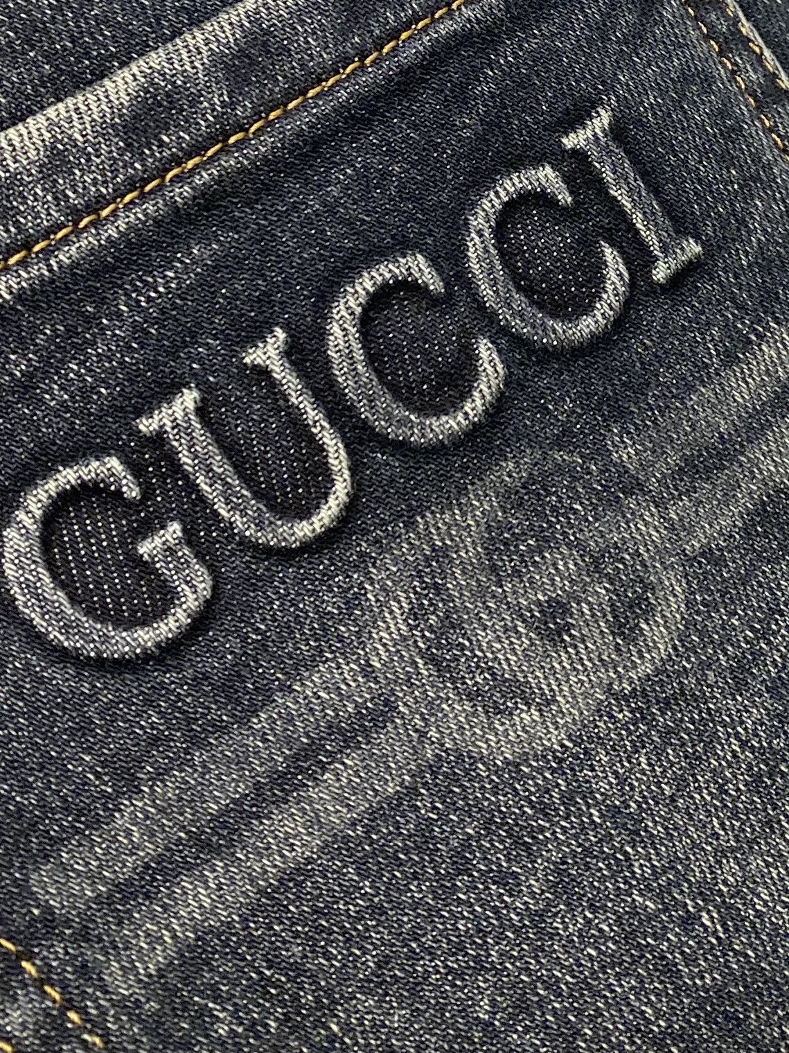 古奇、2025最新品，专柜同步有售，原单狠货，水洗休闲牛仔裤，进口原版水洗弹力面料，舒适有弹性，原版五金