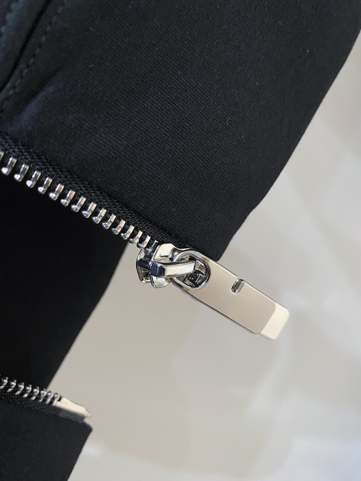 支持年后退换！巴宝莉、2025新品卫衣外套，帅气时尚，胸前顶级印花字母logo，简约百搭款。面料棉 不仅