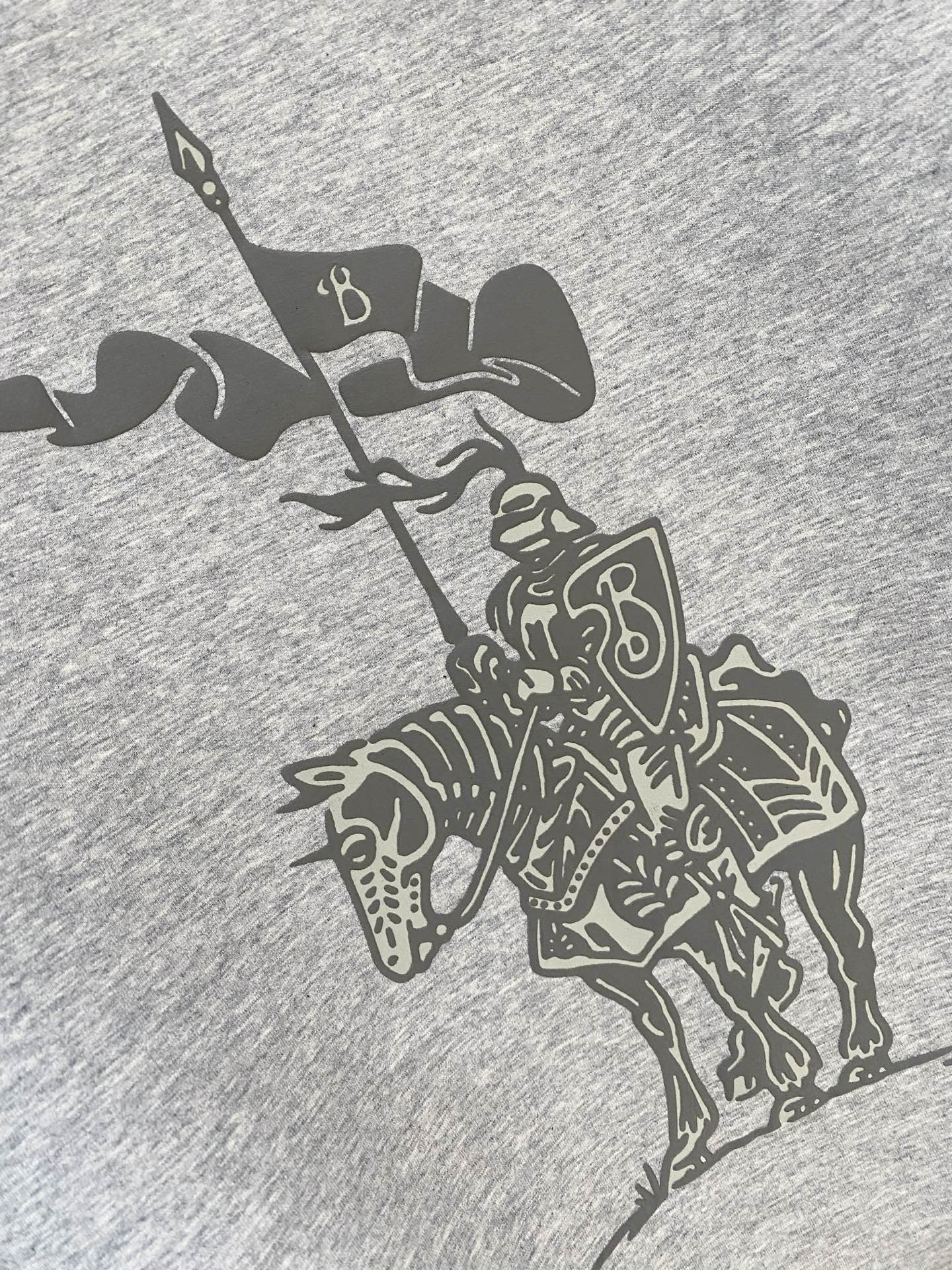 支持年后退换！巴宝莉、2025新品卫衣外套，帅气时尚，胸前顶级印花字母logo，简约百搭款。面料棉 不仅