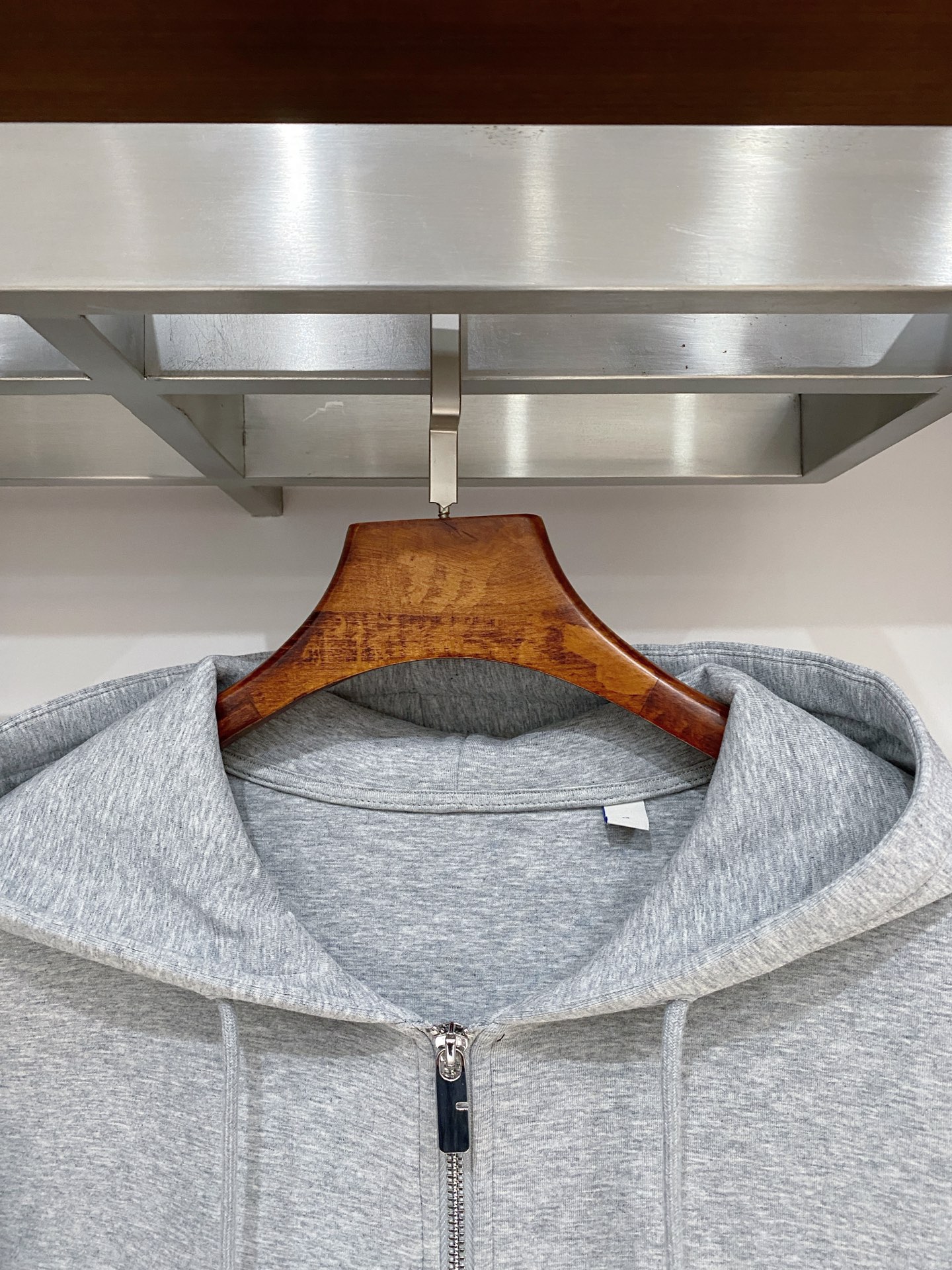 支持年后退换！巴宝莉、2025新品卫衣外套，帅气时尚，胸前顶级印花字母logo，简约百搭款。面料棉 不仅