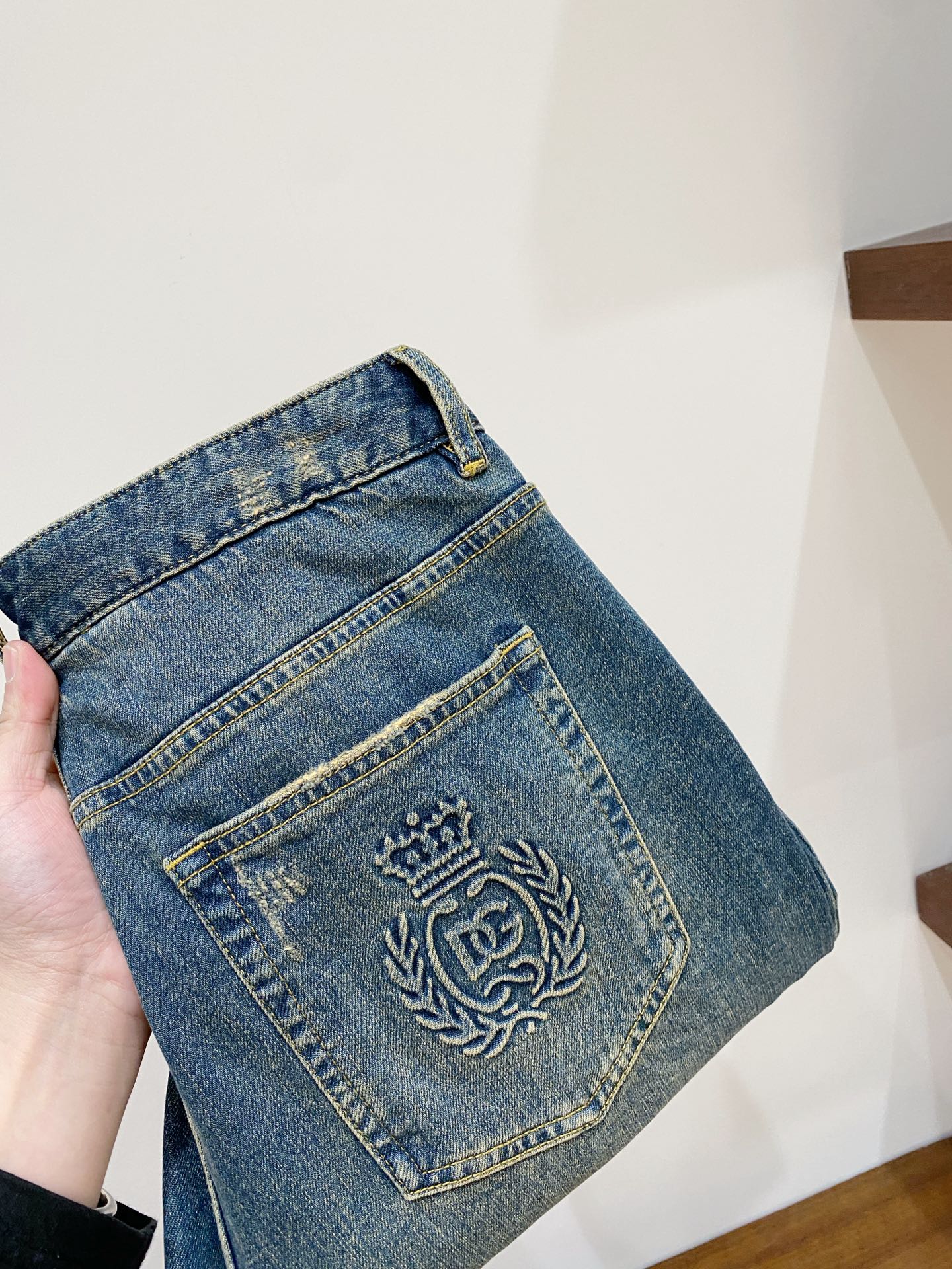 支持年后退换！DG、2025最新品，专柜同步有售，原单狠货，水洗休闲牛仔裤，进口原版水洗弹力面料，舒适有