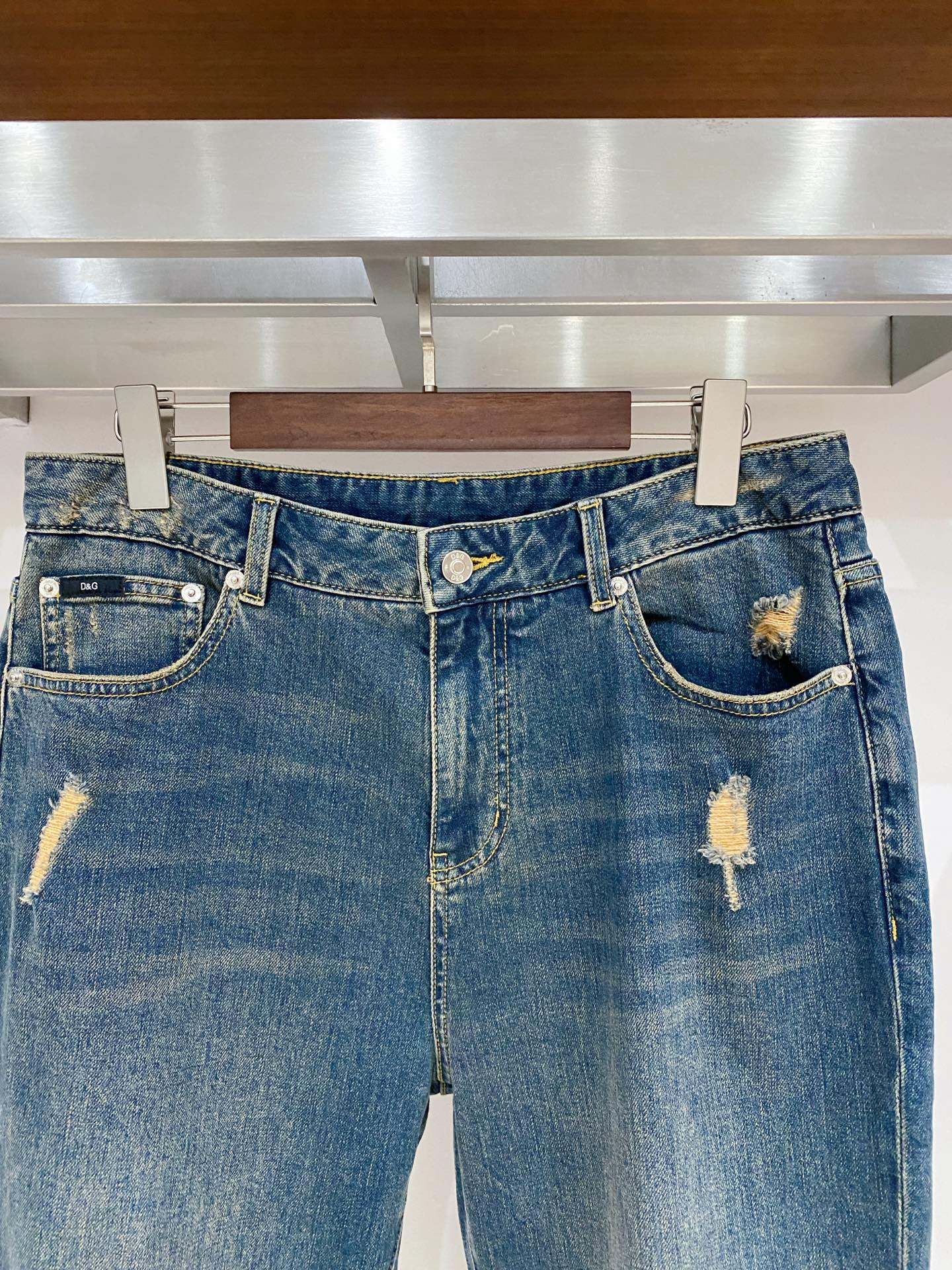 支持年后退换！DG、2025最新品，专柜同步有售，原单狠货，水洗休闲牛仔裤，进口原版水洗弹力面料，舒适有