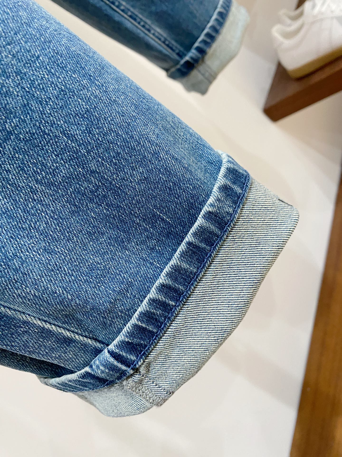 支持年后退换！罗意威、2025最新品，专柜同步有售，原单狠货，水洗休闲牛仔裤，进口原版水洗弹力面料，舒适