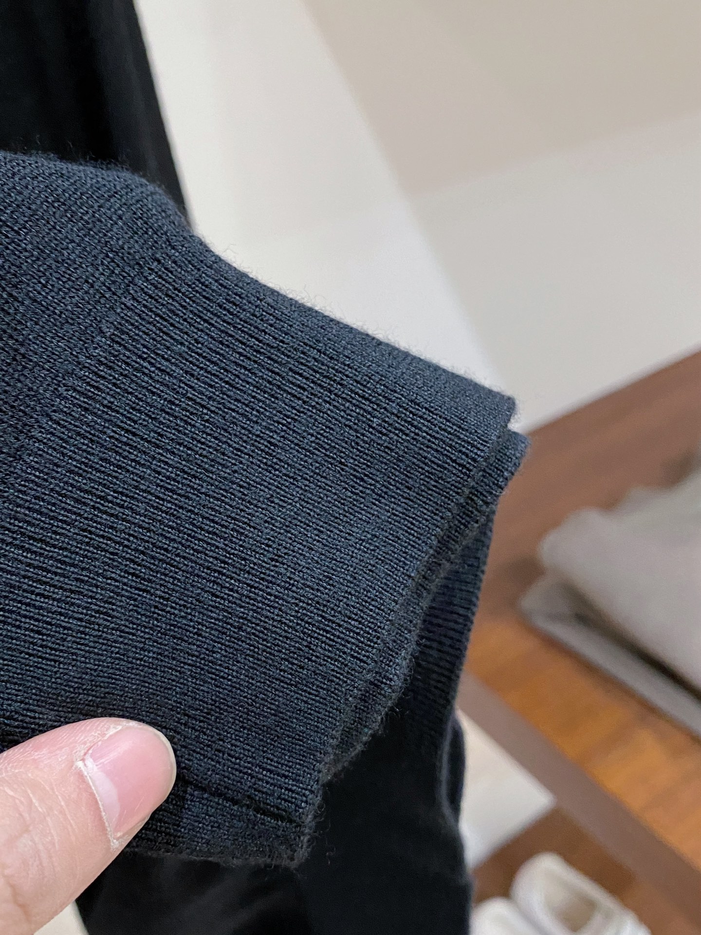 支持年后退换！巴宝莉、2025新品羊毛衣 具有手感细腻柔软，可直接与肌肤接触，让暖心的纱线变化出细腻的质