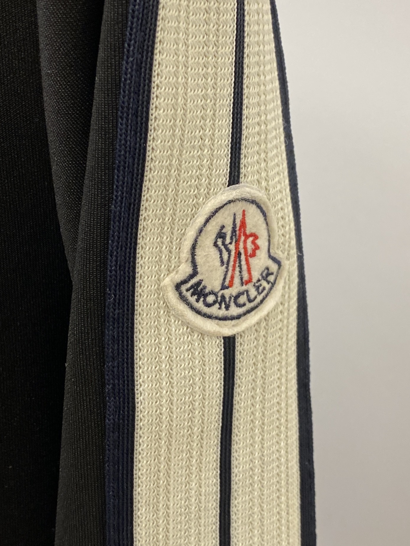 🌾退换！蒙口、2025最新品，时尚休闲套装，顶级原版面料打造，穿着舒适，吸湿性透气性都非常良好，色牢度超