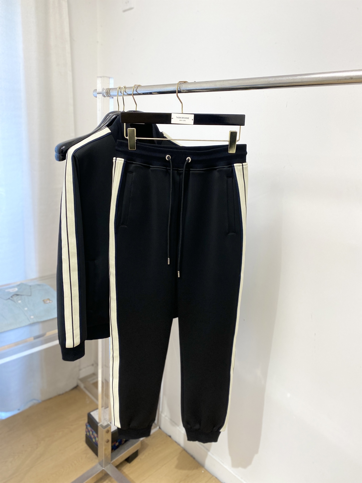 🌾退换！蒙口、2025最新品，时尚休闲套装，顶级原版面料打造，穿着舒适，吸湿性透气性都非常良好，色牢度超