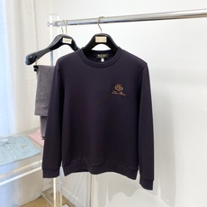 Loro Piana、2026新品长袖卫衣,时尚帅气,简约百搭款,胸前精致刺绣字母图案logo,定制原版面料,不仅挺括, Loro Piana、2026新品长袖卫衣,时尚帅气,简约百搭款,胸前精致刺绣字母图案logo,定制原版面料,不仅挺括,
