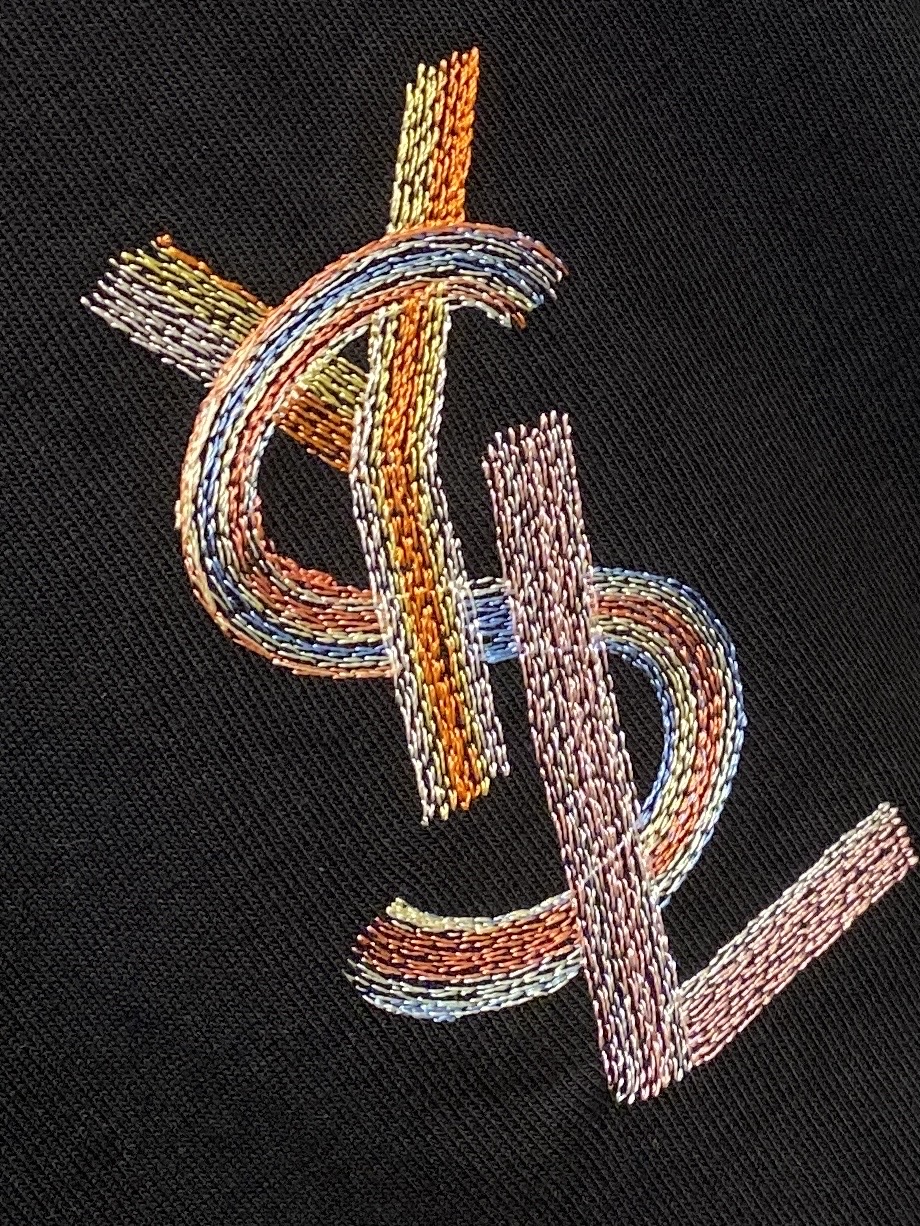 YSL 圣罗兰、2026新品短袖T恤，帅气时尚，简约百搭款。胸前精致刺绣字母logo，面料棉 不仅挺括，
