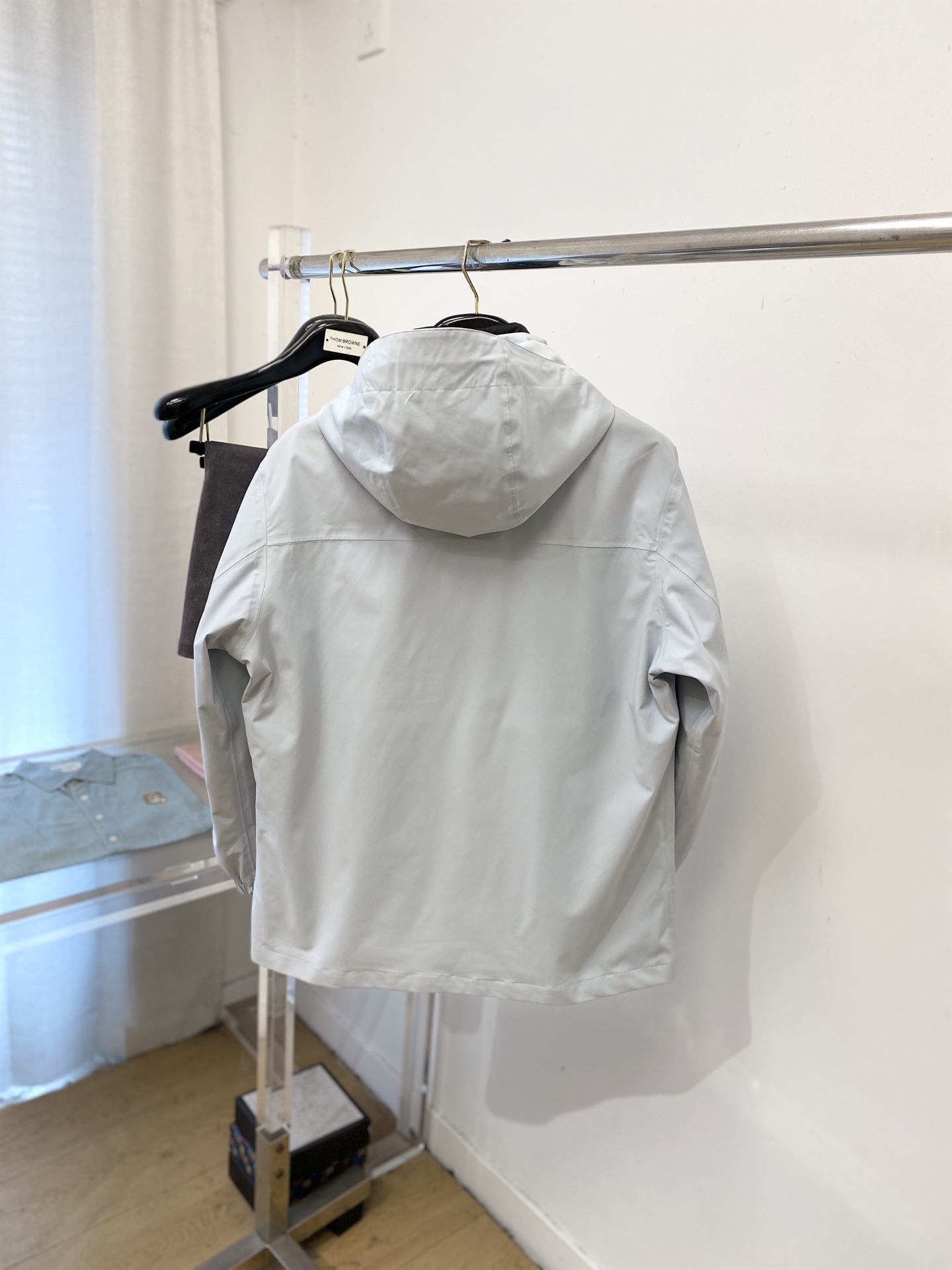 始祖鸟、2026最新款男士三合一羽绒服、羽绒内胆可自由拆卸。一件三穿！面料柔软舒适 ．上身版型超赞 ．拉链．辅料都是客供