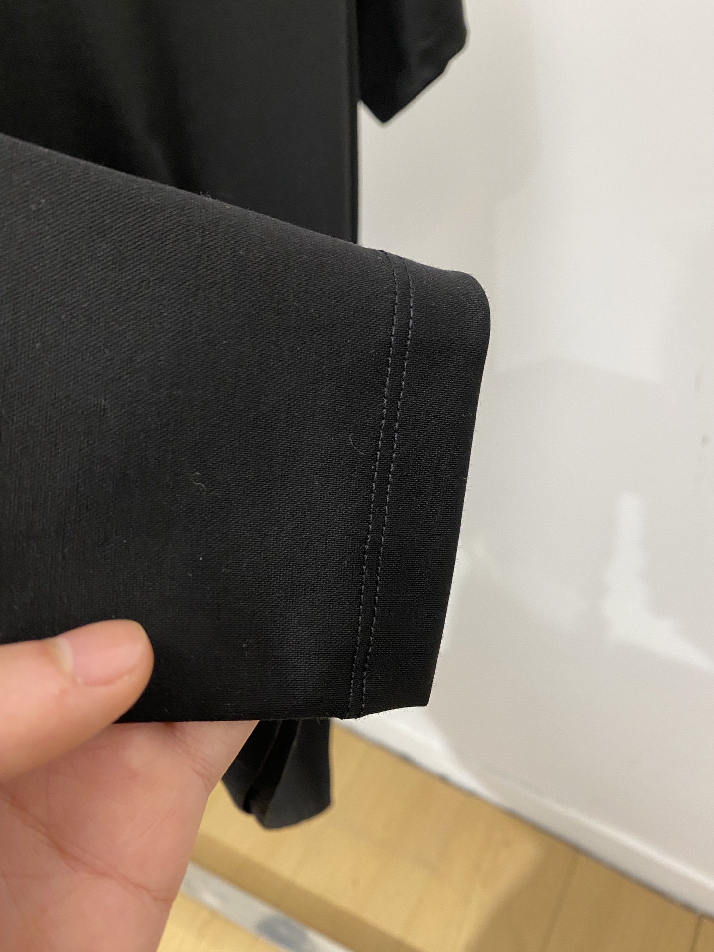 Loro piana、2026新品短袖T恤，帅气时尚，胸前顶级印胶装饰字母logo，简约百搭款。面料棉 