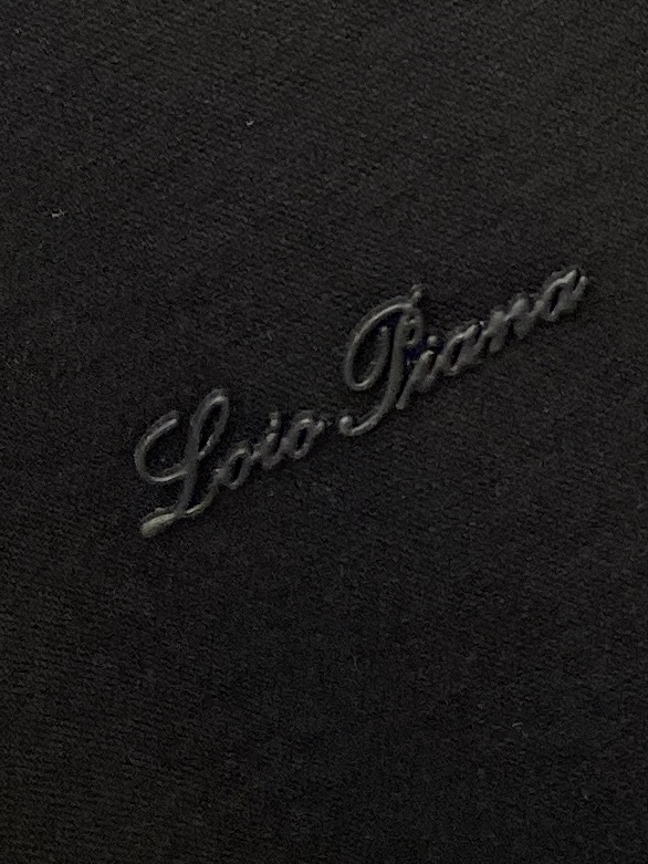 Loro piana、2026新品短袖T恤，帅气时尚，胸前顶级印胶装饰字母logo，简约百搭款。面料棉 