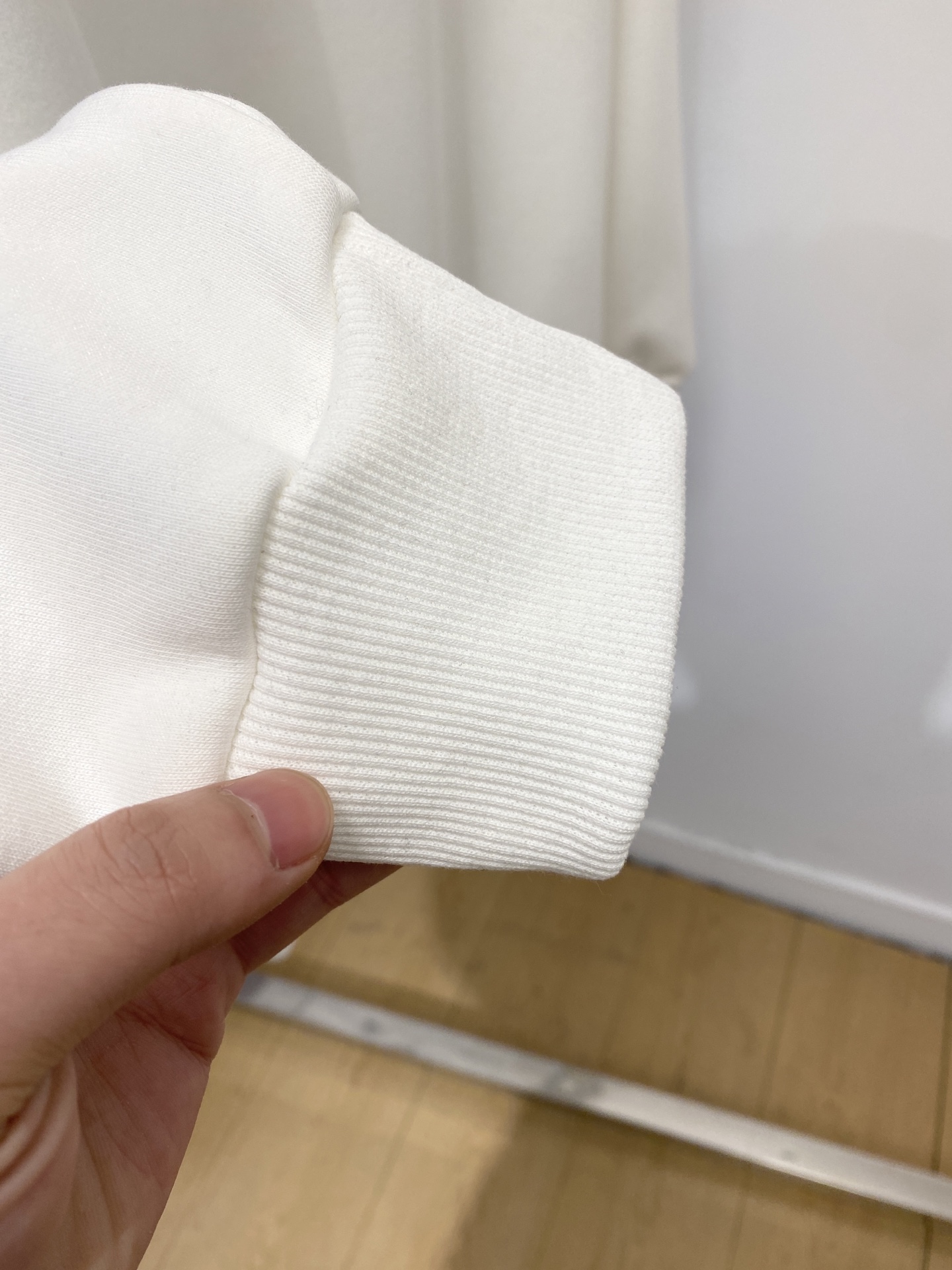 🌾退换！ 罗意威、2025新品卫衣，帅气时尚，胸前顶级印花图案字母logo，简约百搭款。面料棉 不仅挺括