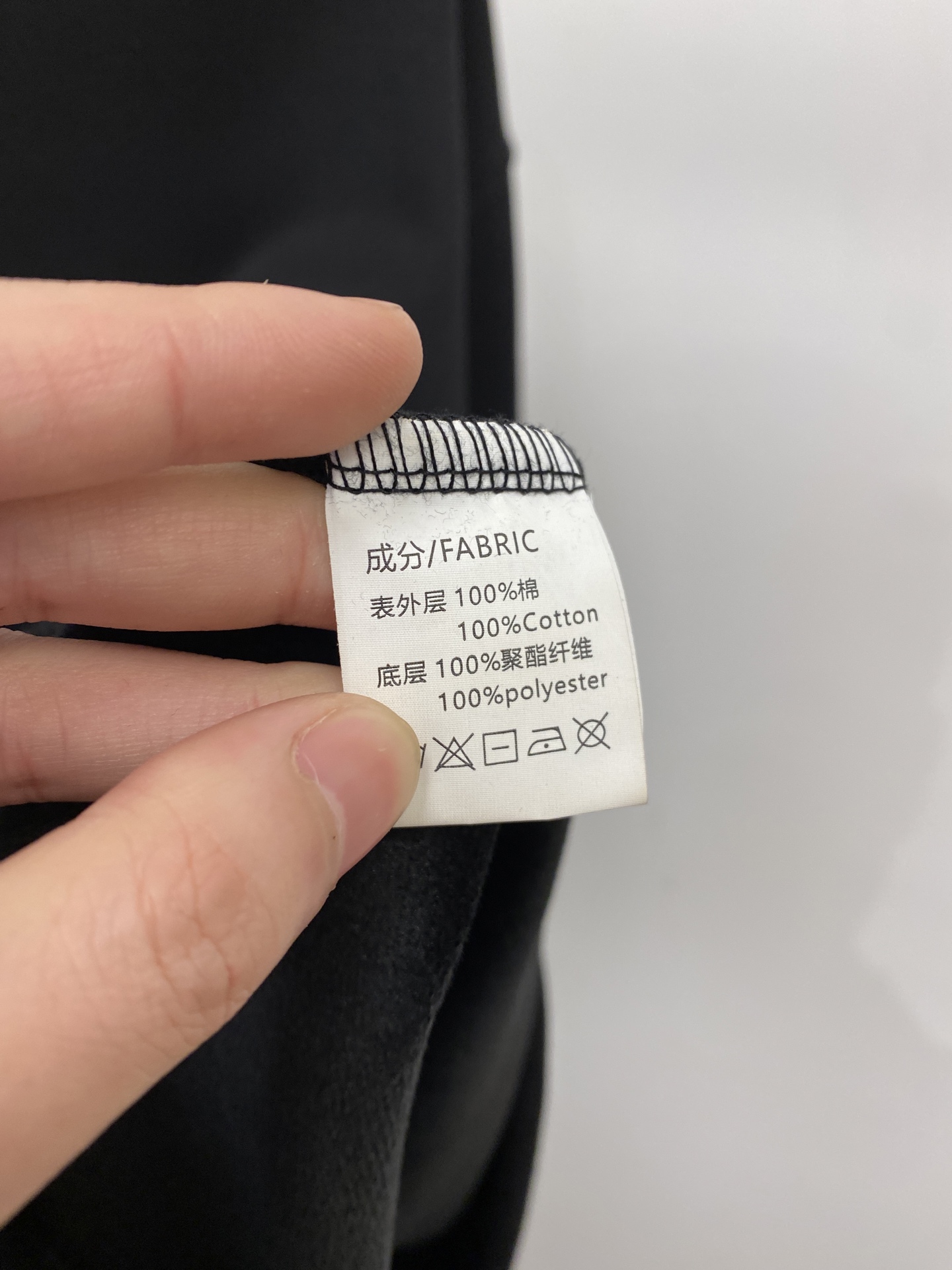 🌾退换！ 巴宝莉、2025新品加绒卫衣，帅气时尚，胸前顶级印花字母图案logo，简约百搭款。面料棉 不仅