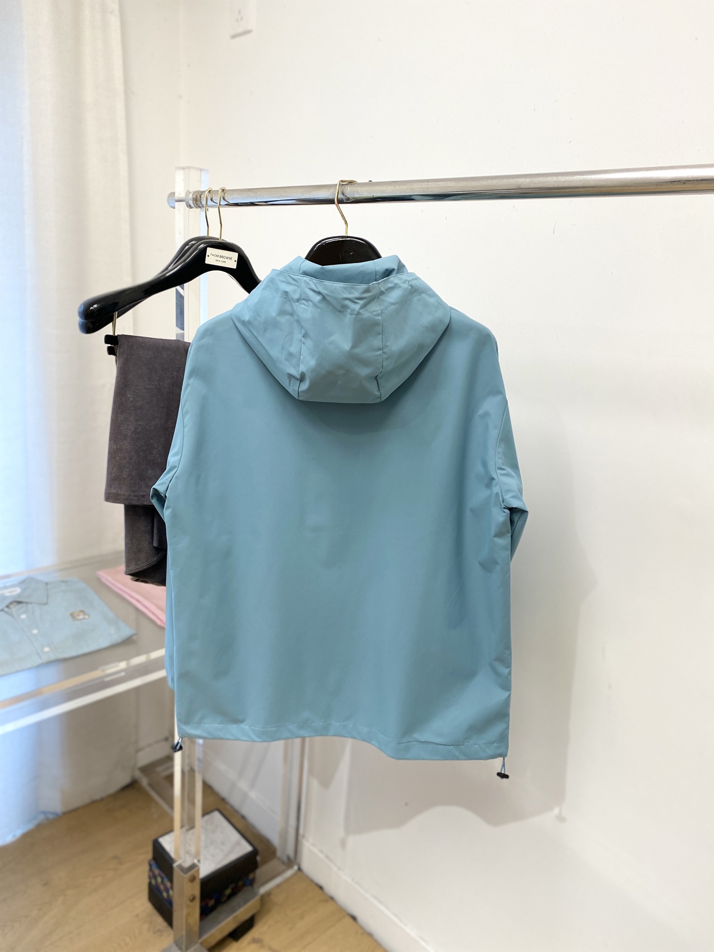 🌾退换！miu miu、2025新品夹克外套，时尚帅气，简约百搭款，胸前顶级印胶字母logo，定制原版面