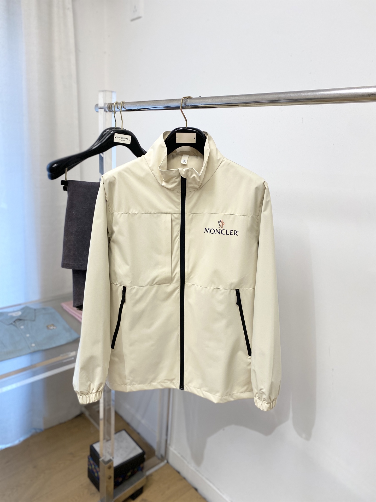 🌾退换！蒙口、2025新品夹克外套，时尚帅气，简约百搭款，胸前顶级印胶图案字母logo，定制原版面料，不