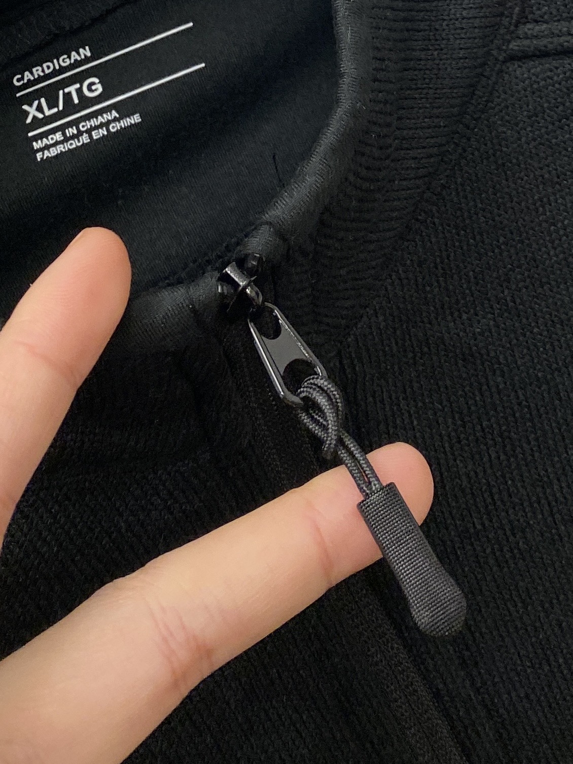 🌾退换！ 始祖鸟、2025新品卫衣外套，帅气时尚，胸前精致刺绣图案字母logo，简约百搭款。面料棉 不仅