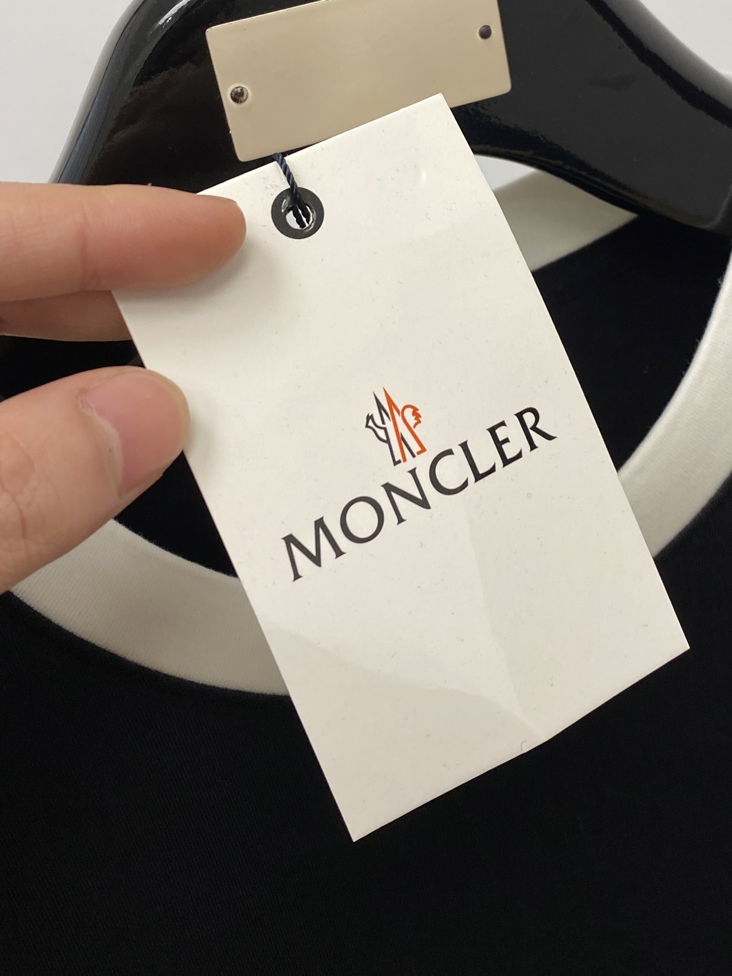 🌾退换！ 蒙口、2025新品长袖卫衣，帅气时尚，胸前刺绣装饰图案logo，简约百搭款。面料棉 不仅挺括，