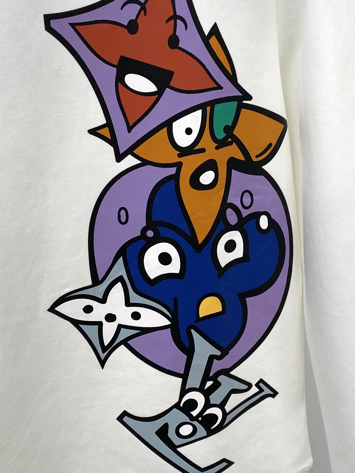 🌾退换！ 路易威登、2025新品长袖卫衣，帅气时尚，胸前顶级印花字母图案logo，简约百搭款。面料棉 不