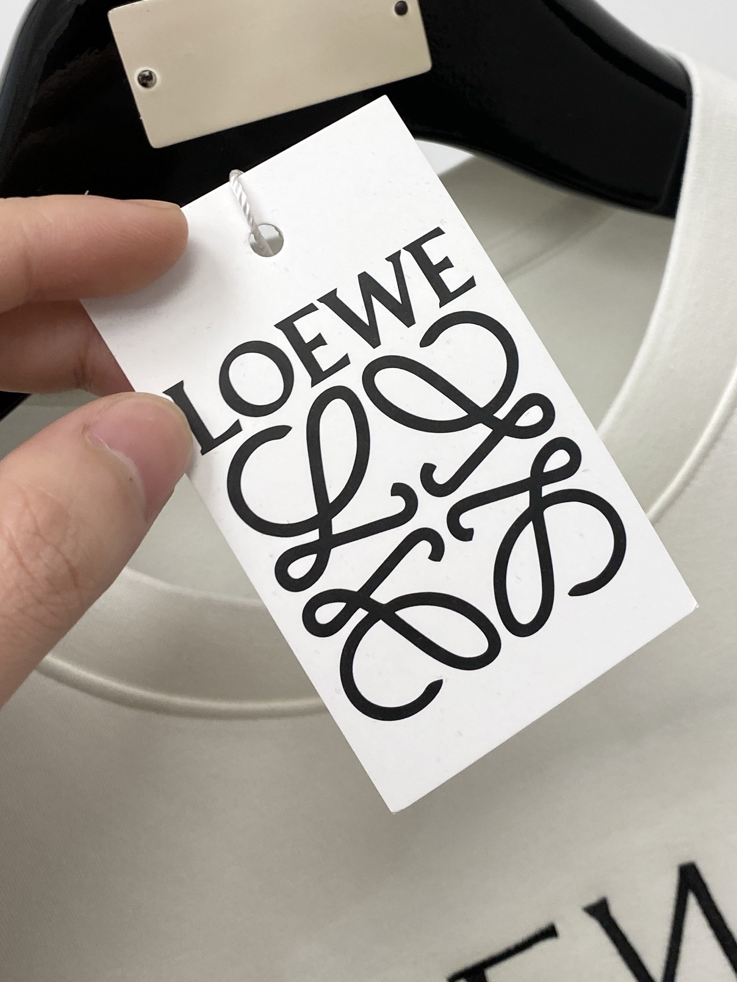 🌾退换！ 罗意威、2025新品长袖卫衣，帅气时尚，胸前精致刺绣图案字母logo，简约百搭款。面料棉 不仅