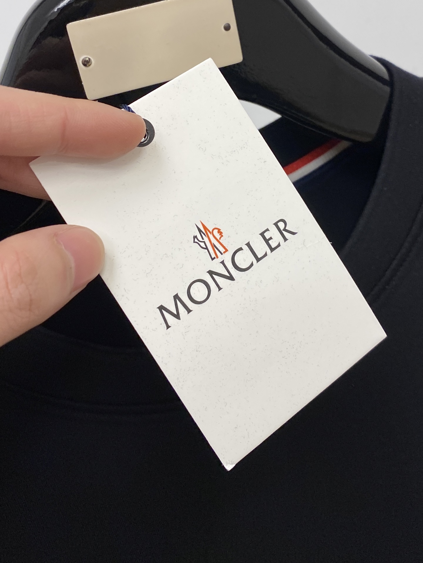 🌾退换！ 蒙口、2025新品长袖卫衣，帅气时尚，胸前精致刺绣字母图案logo，简约百搭款。面料棉 不仅挺