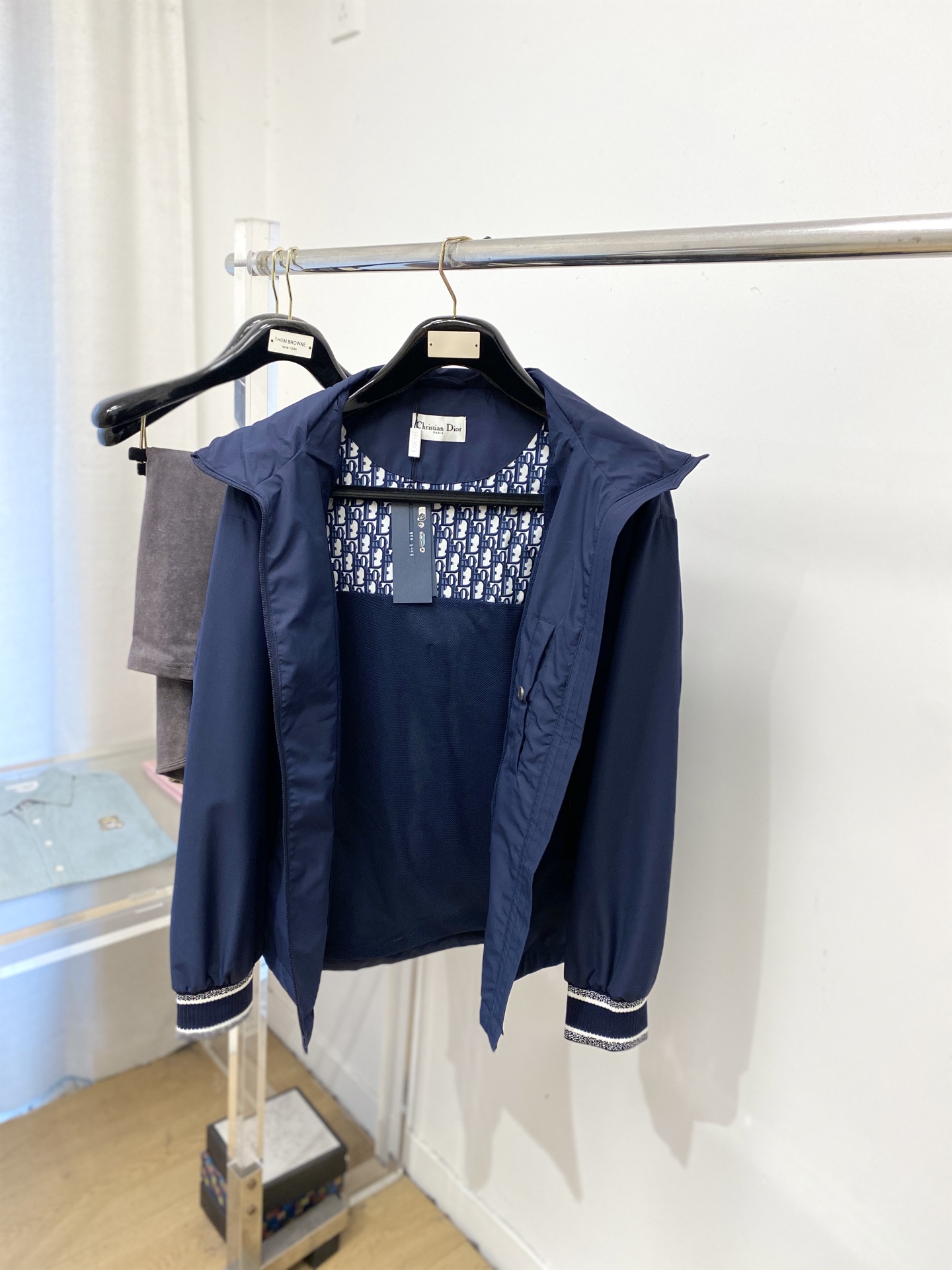 🌾退换！巴宝莉、2025新品夹克外套，时尚帅气，简约百搭款，胸前精致刺绣字母logo，定制原版面料，不仅