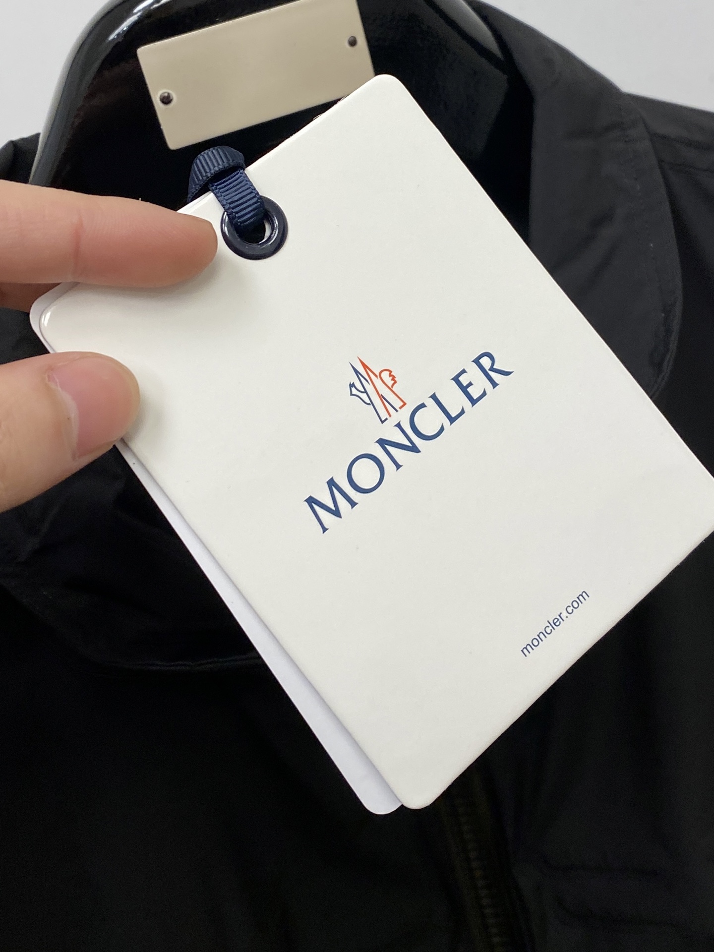 ￼ 🌾退换！蒙口、2025新品夹克外套，时尚帅气，简约百搭款，袖口刺绣装饰图案logo，定制原版面料，不