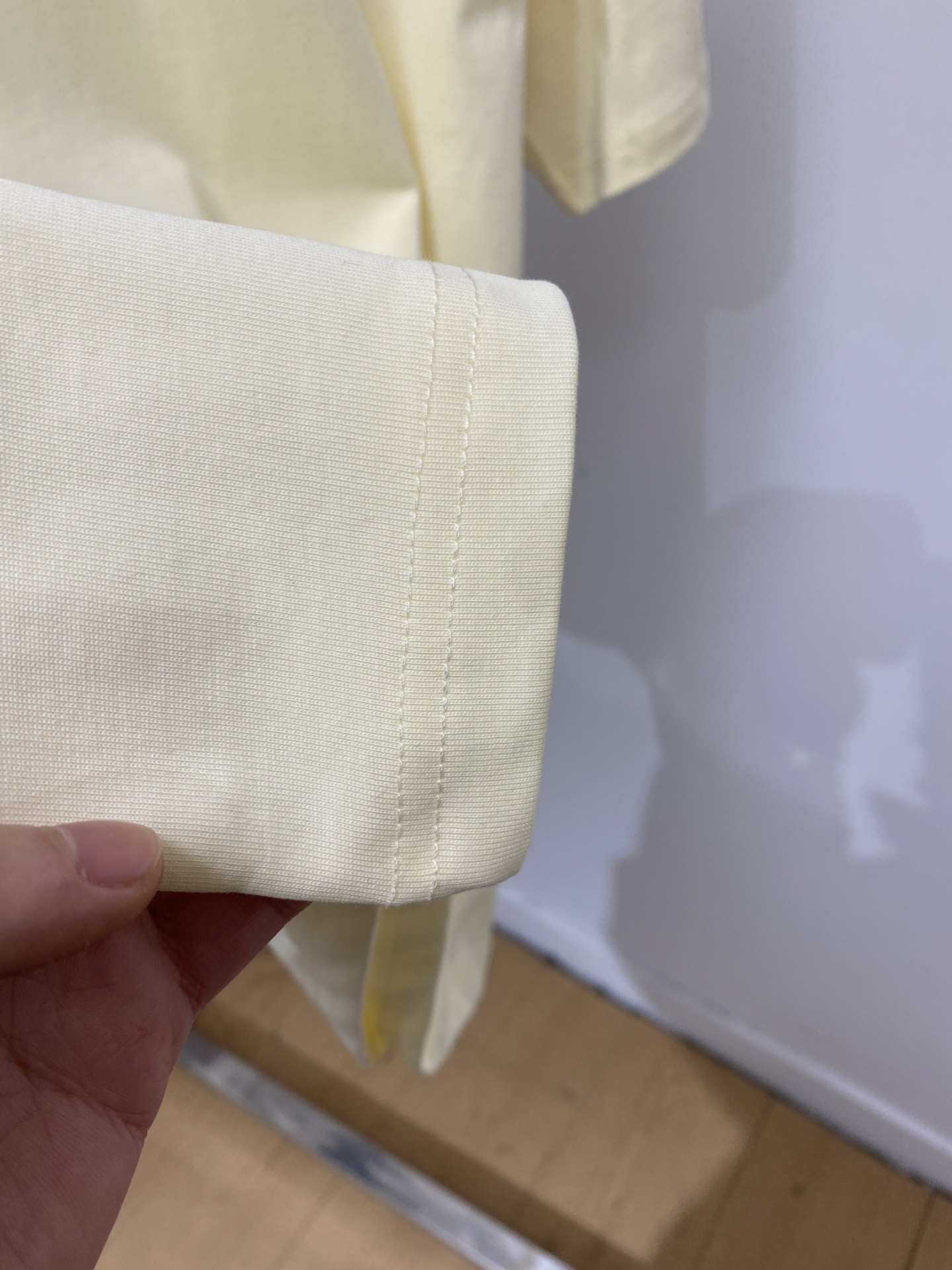 Celine 赛琳、2026新品短袖T恤，帅气时尚，简约百搭款。胸前精致刺绣图案logo，面料棉 不仅挺